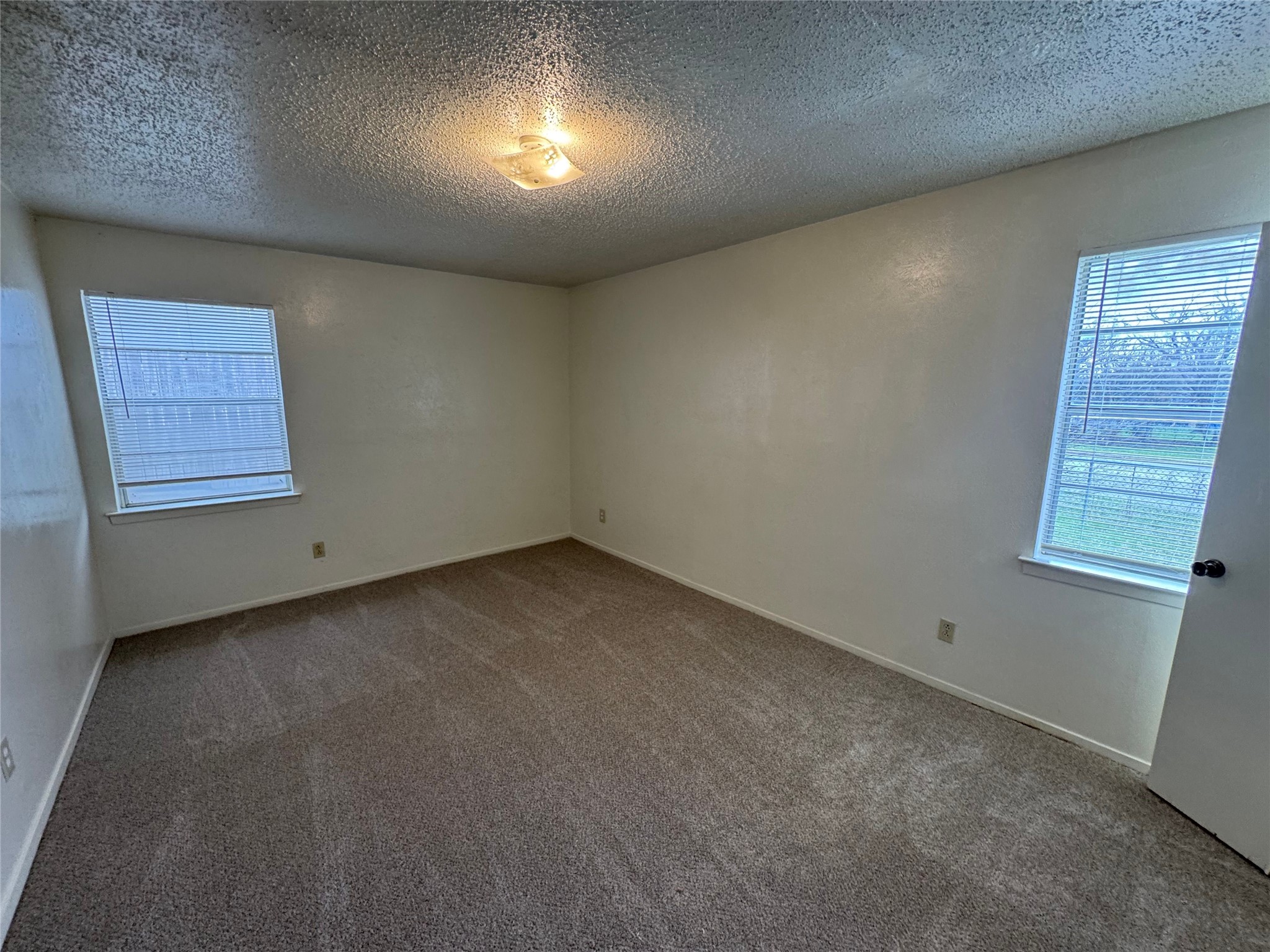 5604 Macgregor Drive Haltom City TX 76148