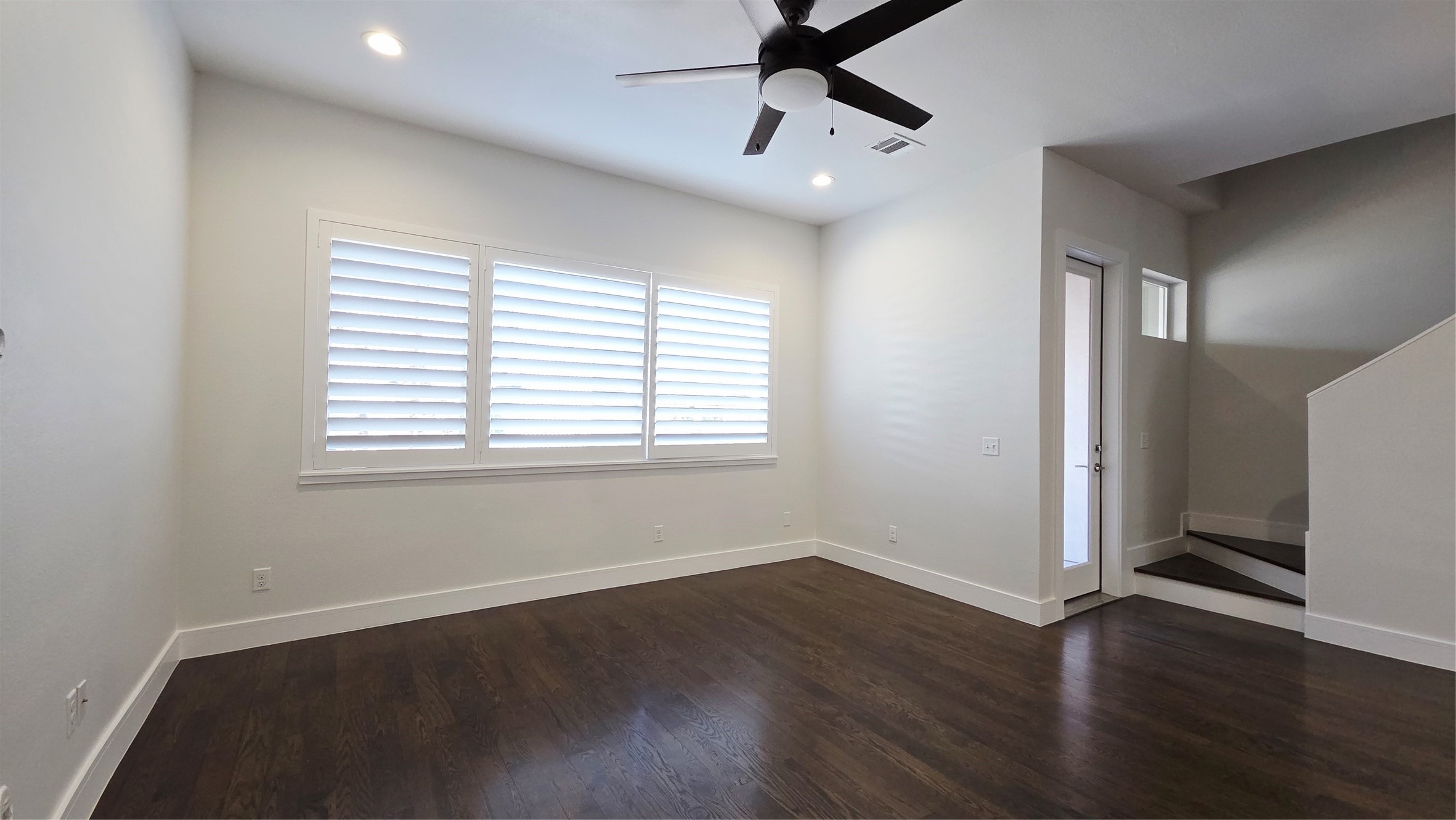 1225 Hyde Court Dallas TX 75215