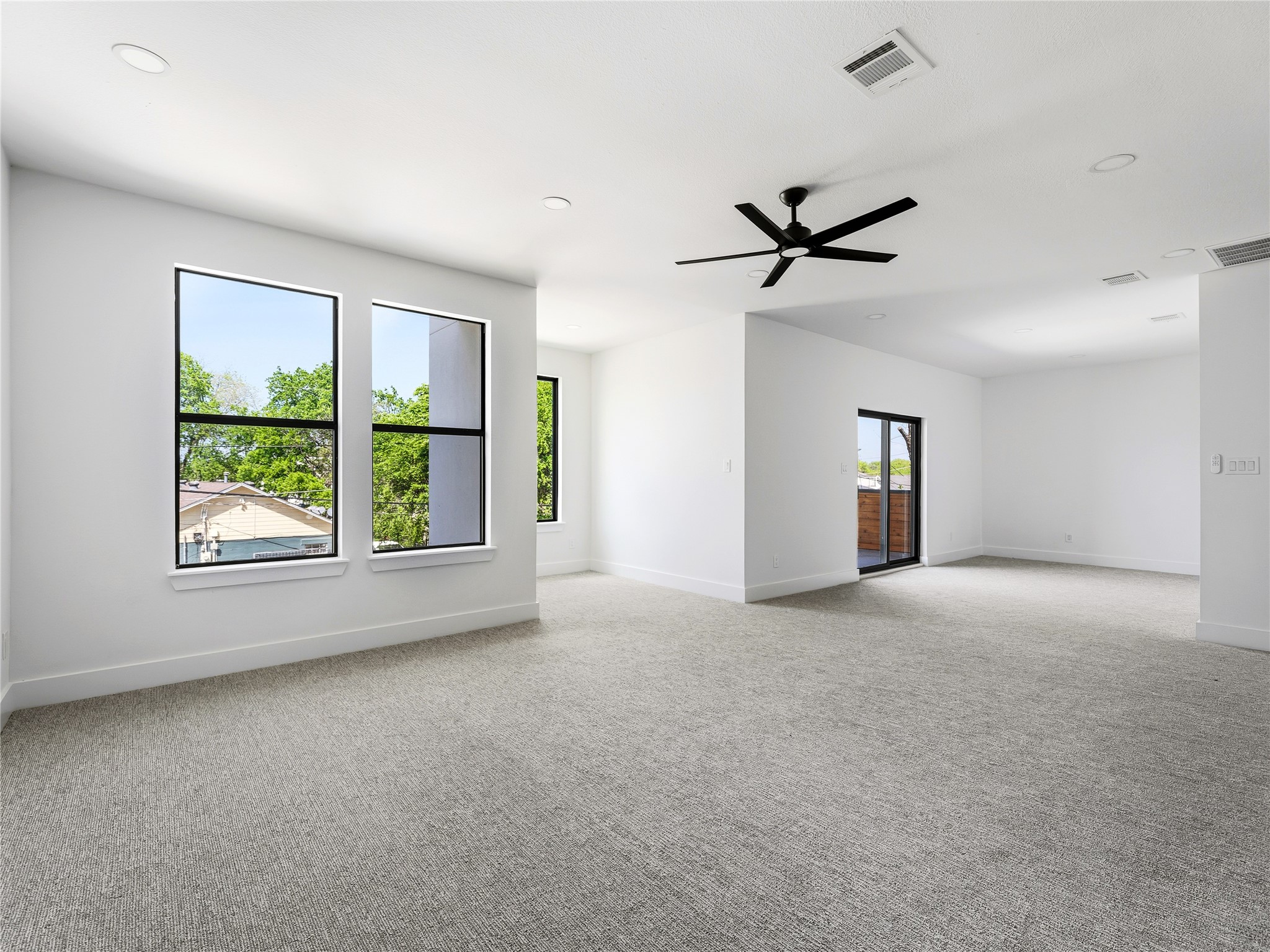 1958 Toronto Street Dallas TX 75212