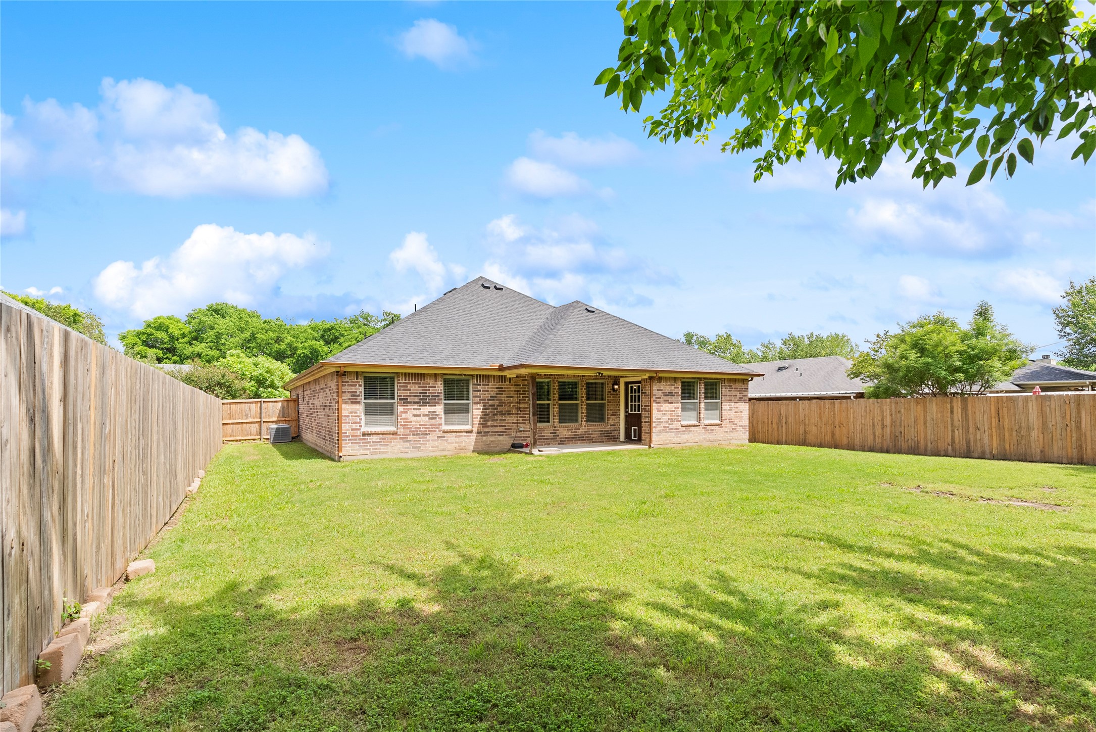 750 S Valentine Drive Sherman TX 75090