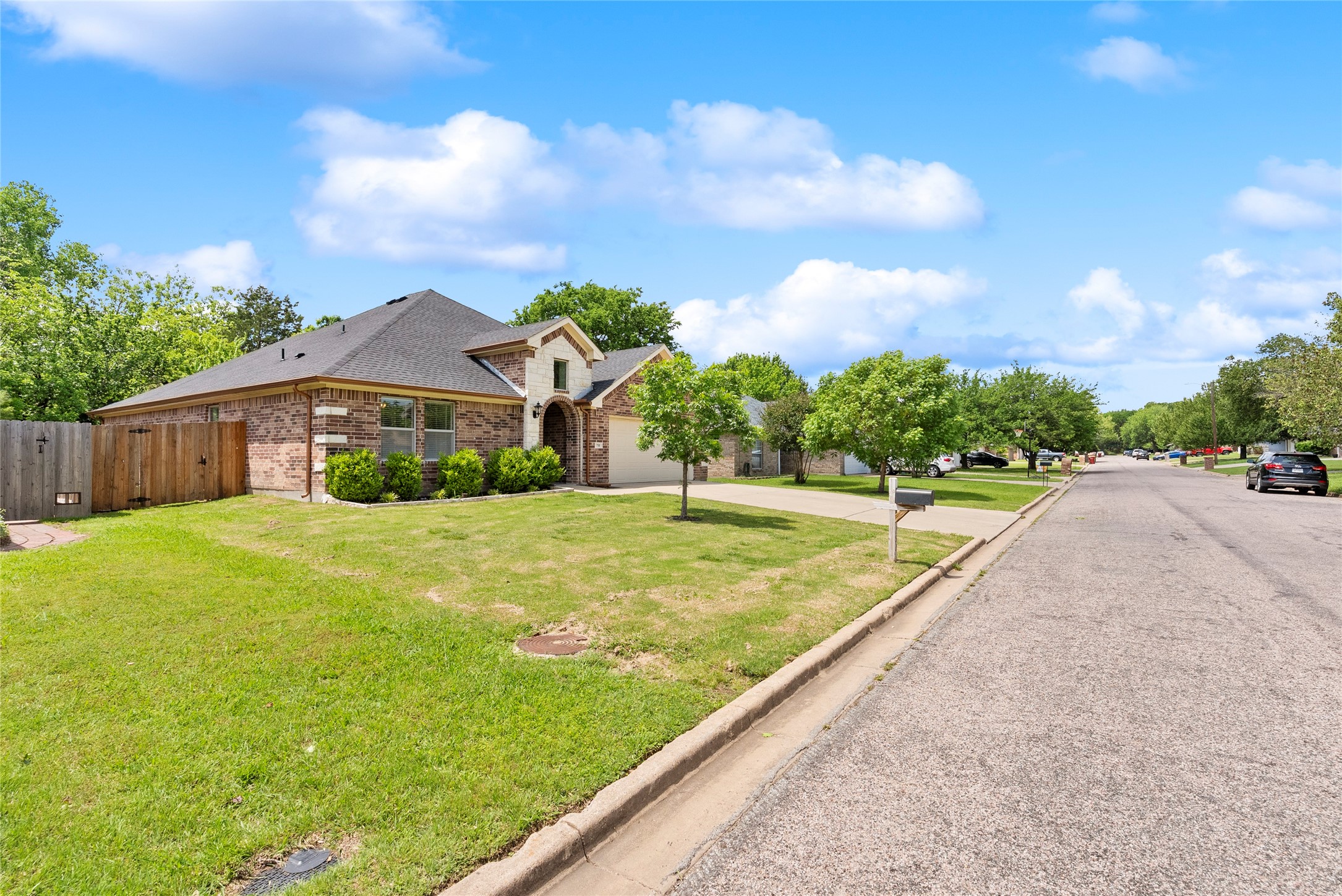 750 S Valentine Drive Sherman TX 75090