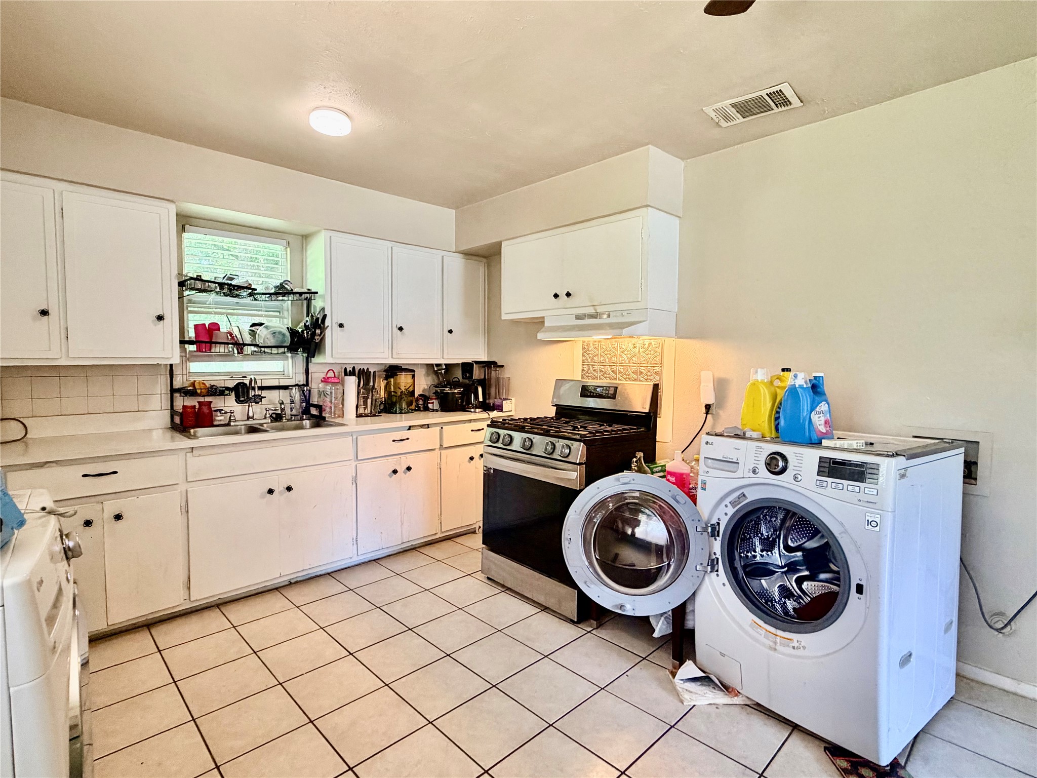 1412 Oakwood Drive Denton TX 76205