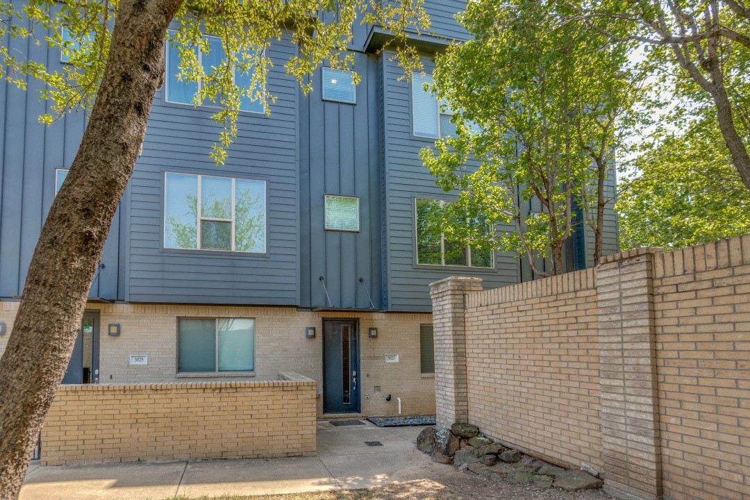 3023 Clamath Drive Dallas TX 75204