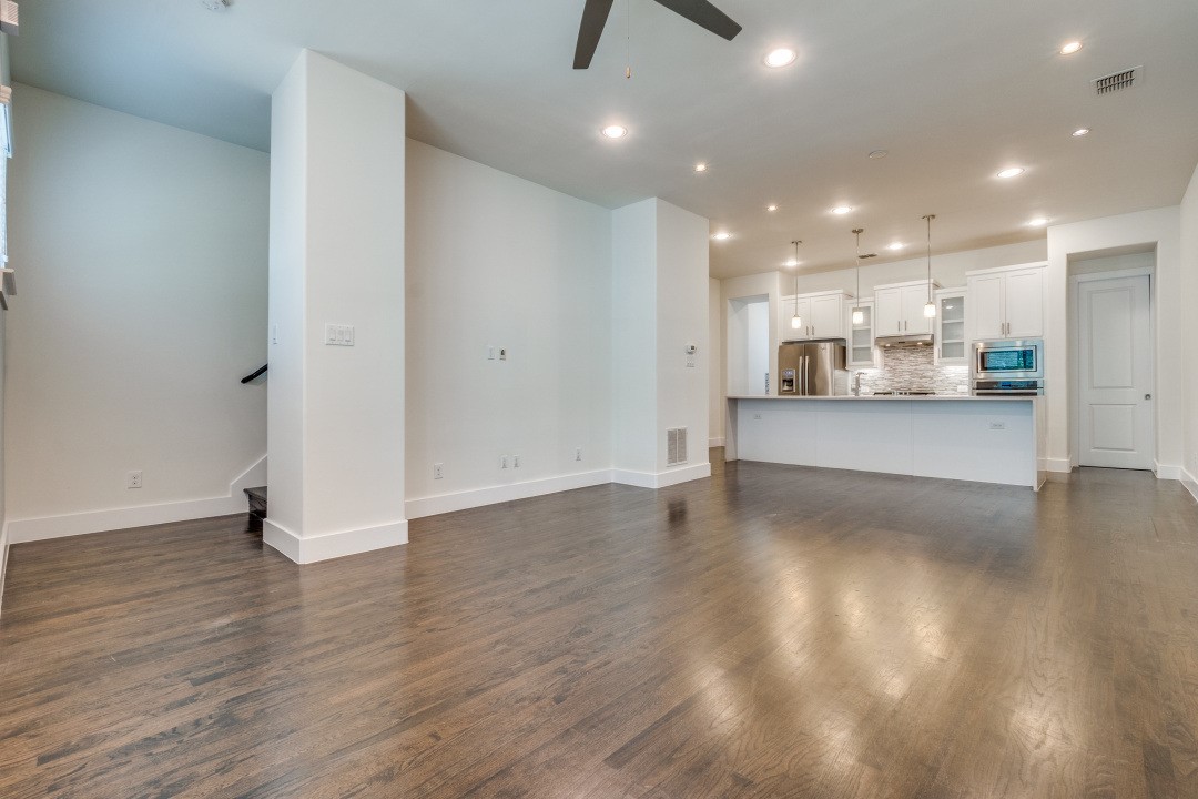 3023 Clamath Drive Dallas TX 75204