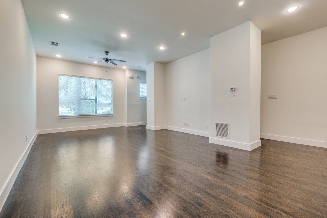 3023 Clamath Drive Dallas TX 75204