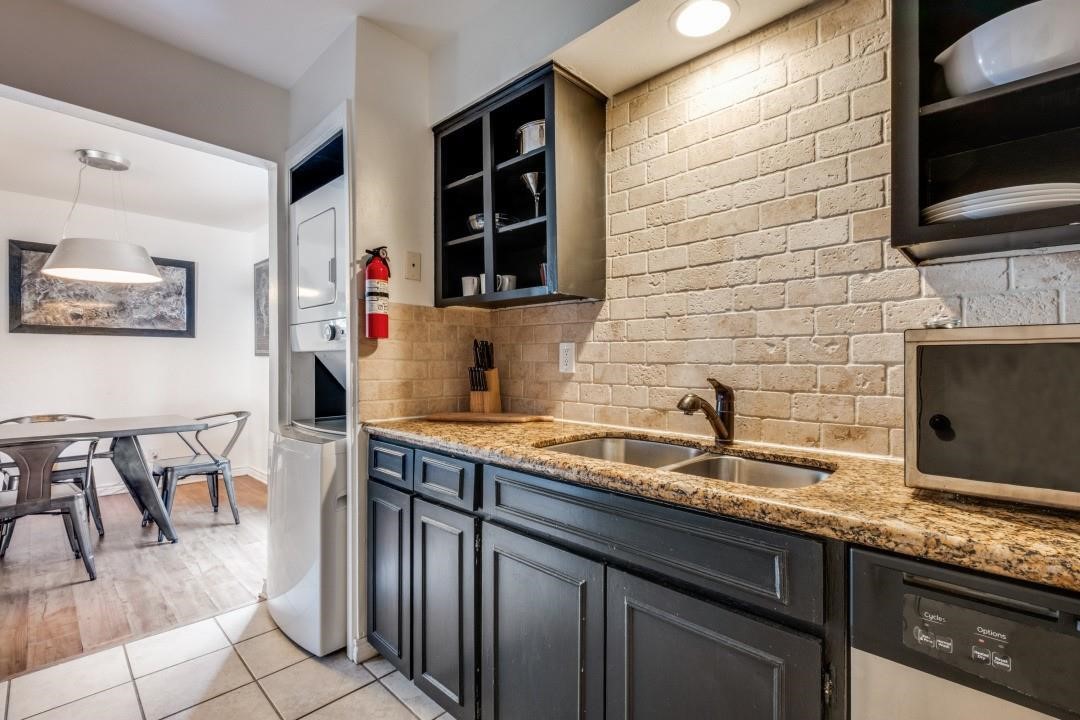 4810 Mckinney Avenue Dallas TX 75205