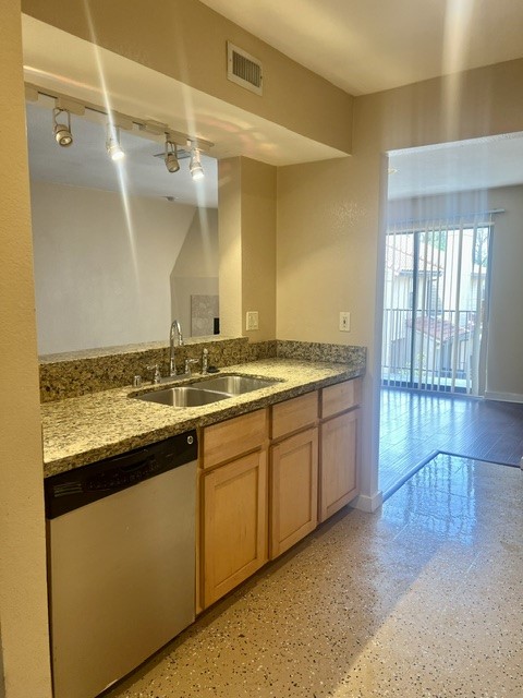 4777 Cedar Springs Road Dallas TX 75219