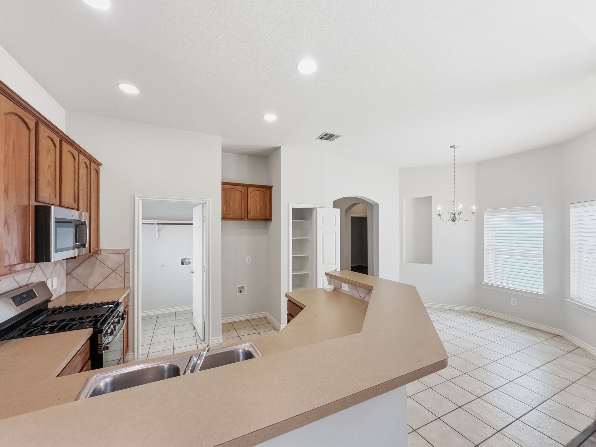 1237 Chattahoochee Drive Savannah TX 76227