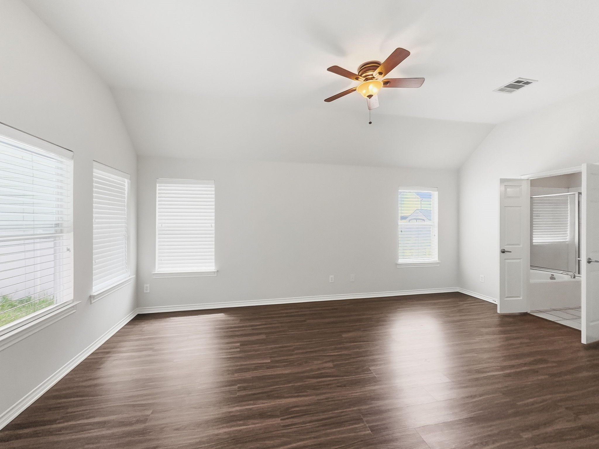 1237 Chattahoochee Drive Savannah TX 76227
