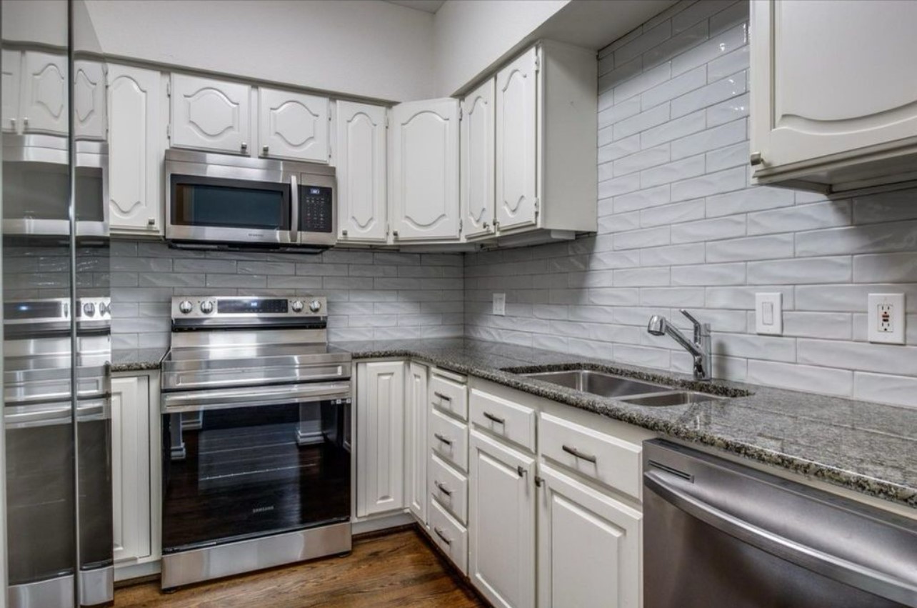 3208 Cole Avenue Dallas TX 75204