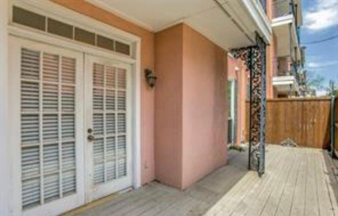 3208 Cole Avenue Dallas TX 75204