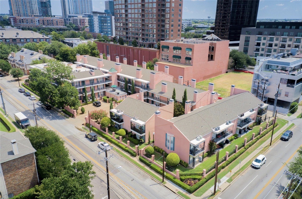 3208 Cole Avenue Dallas TX 75204