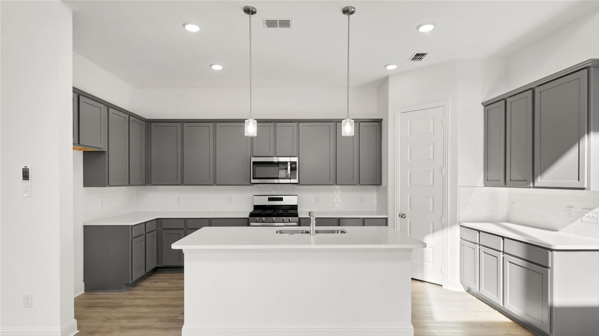 2335 Sheppards Lane Waxahachie TX 75167