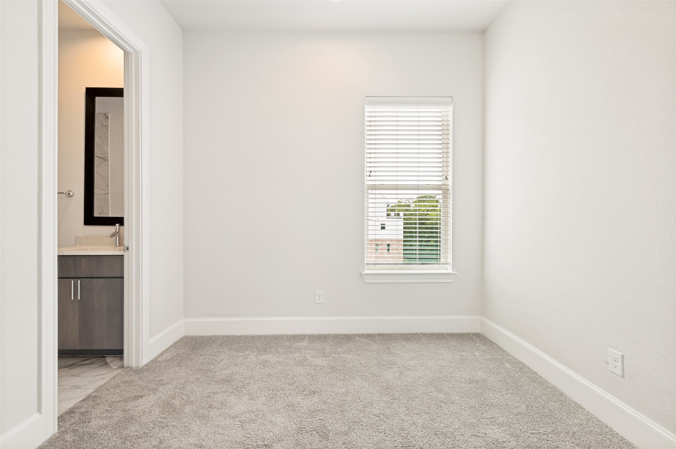 4666 New Water Lane Dallas TX 75219