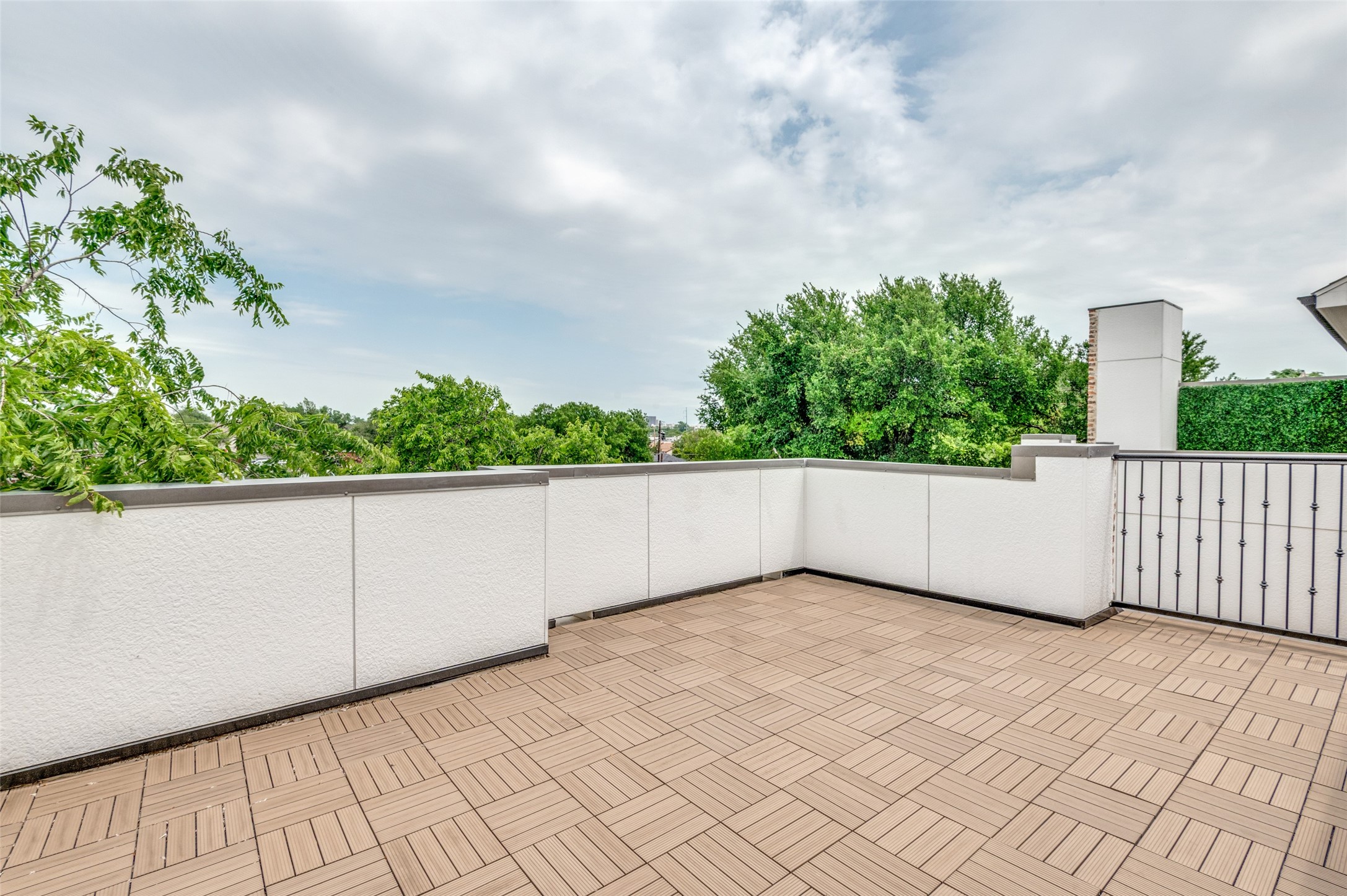 4666 New Water Lane Dallas TX 75219