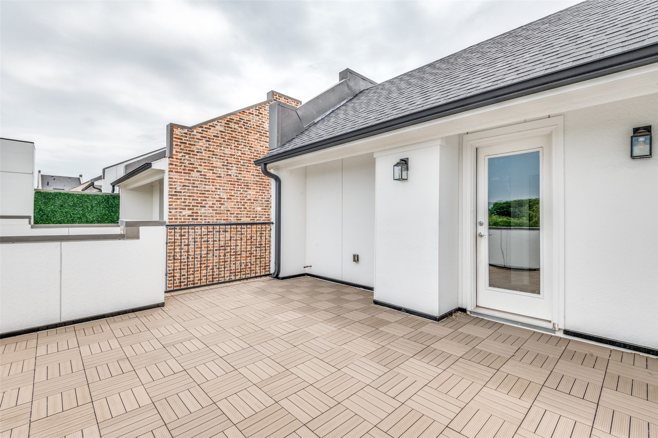 4666 New Water Lane Dallas TX 75219