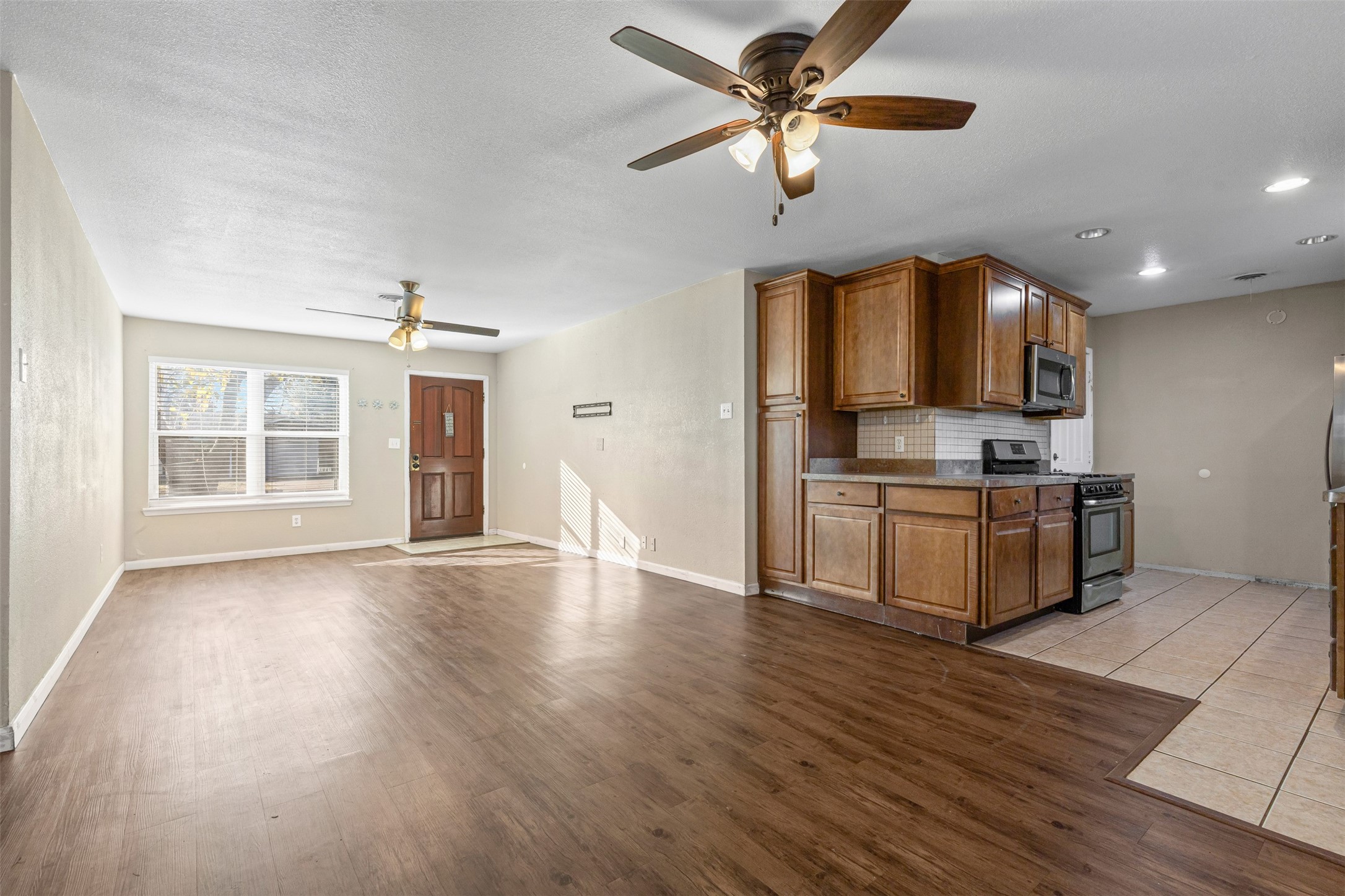 1001 Altamont Drive Fort Worth TX 76106
