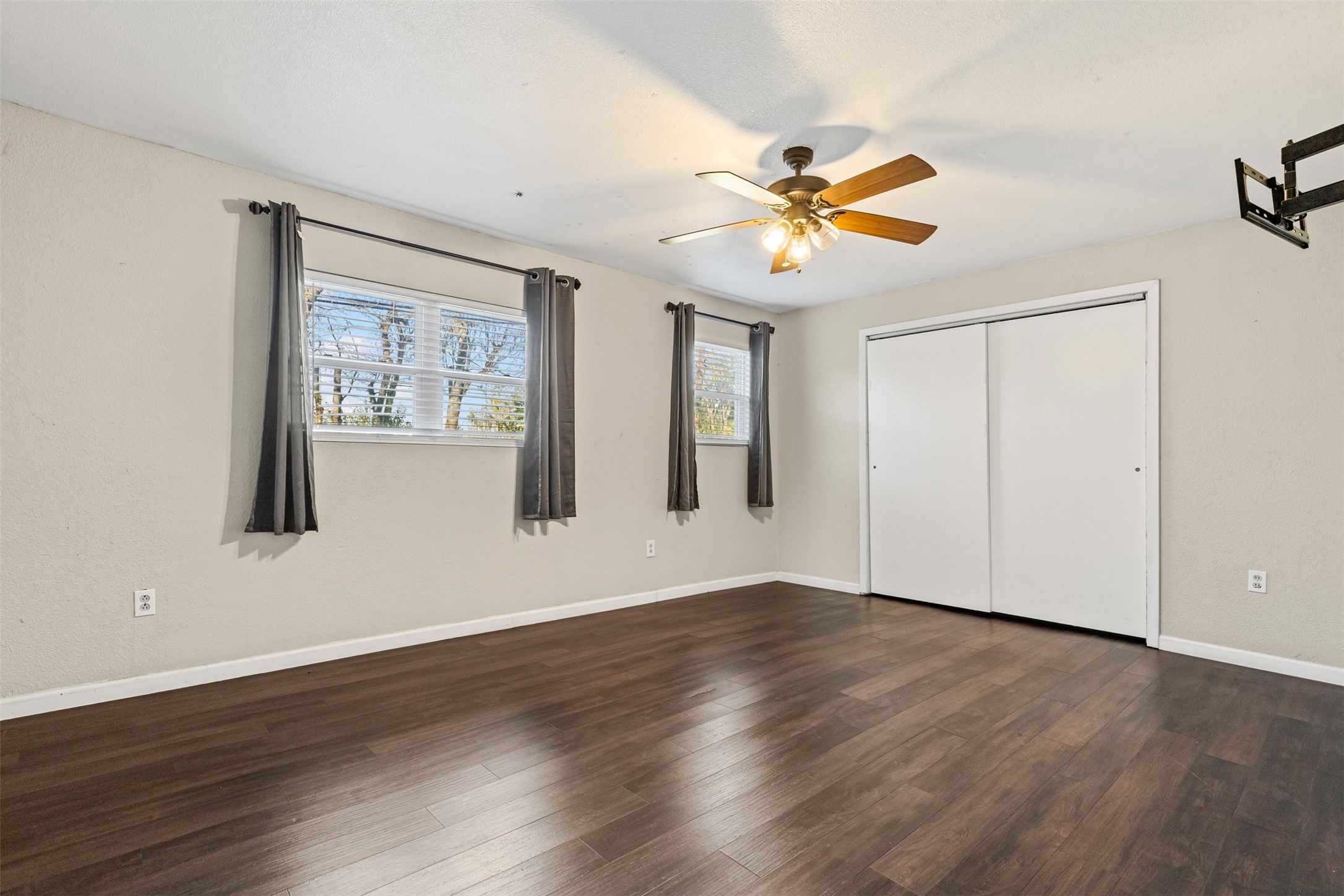 1001 Altamont Drive Fort Worth TX 76106