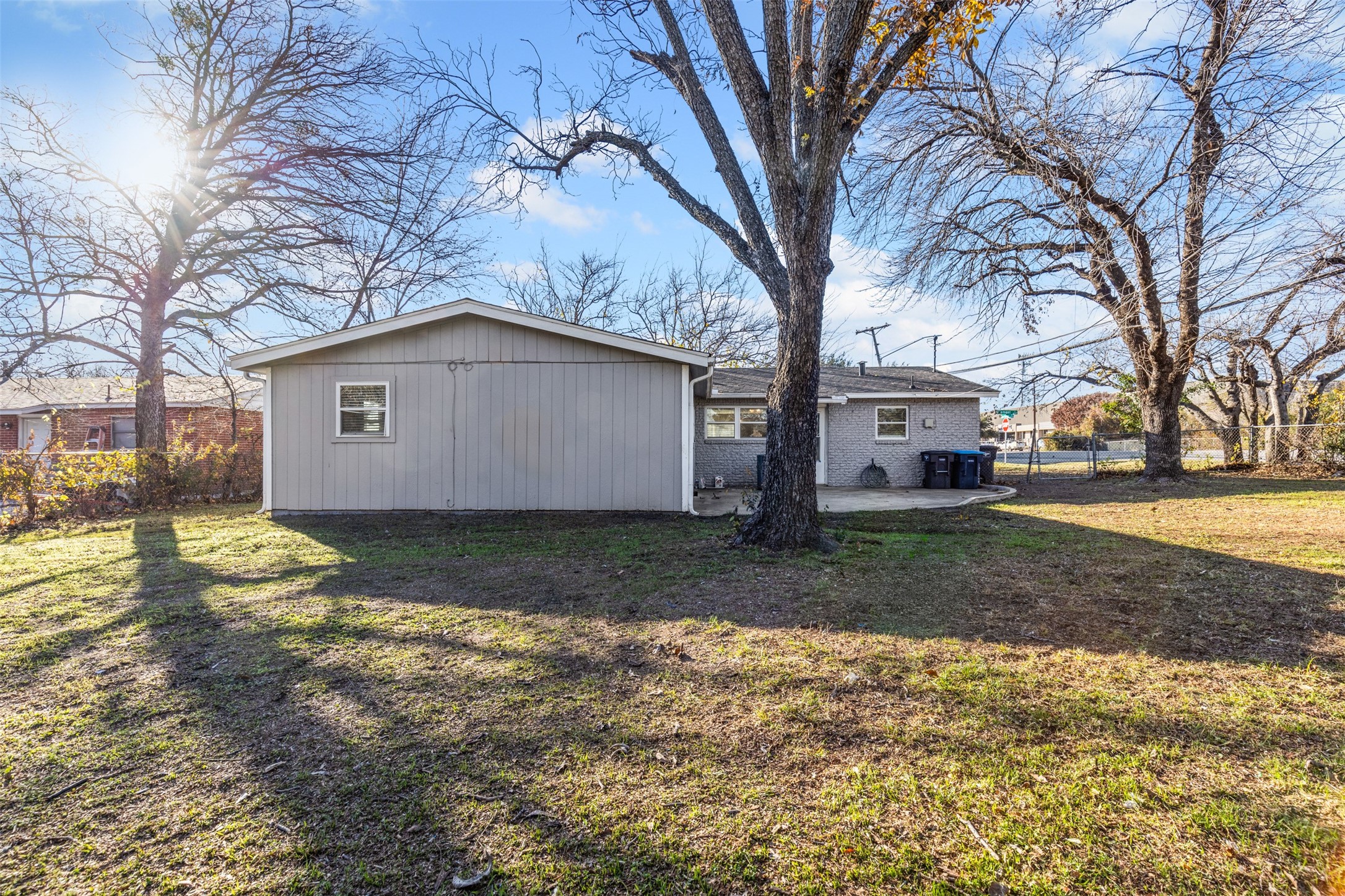 1001 Altamont Drive Fort Worth TX 76106
