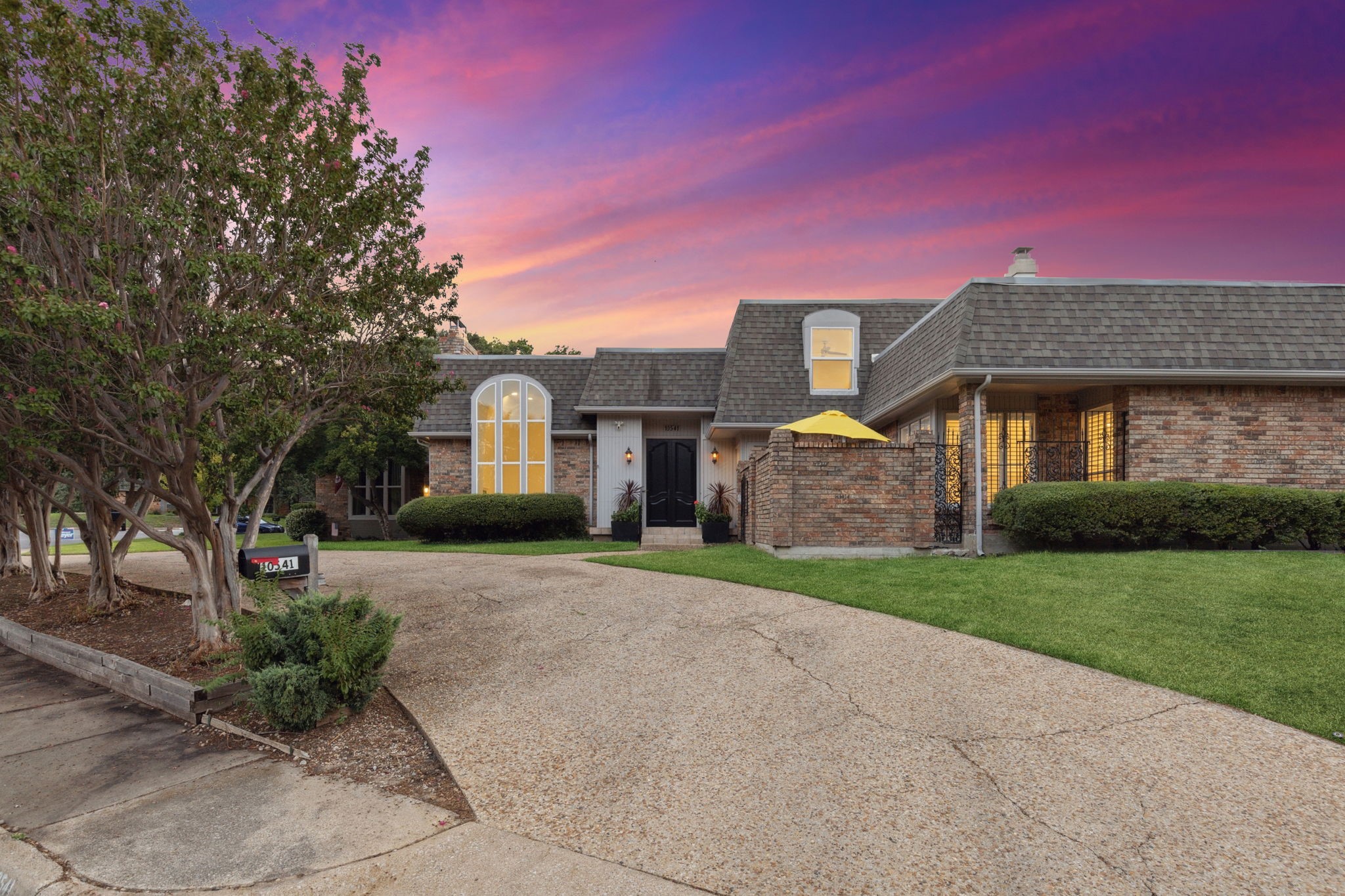10541 Berry Knoll Drive Dallas TX 75230