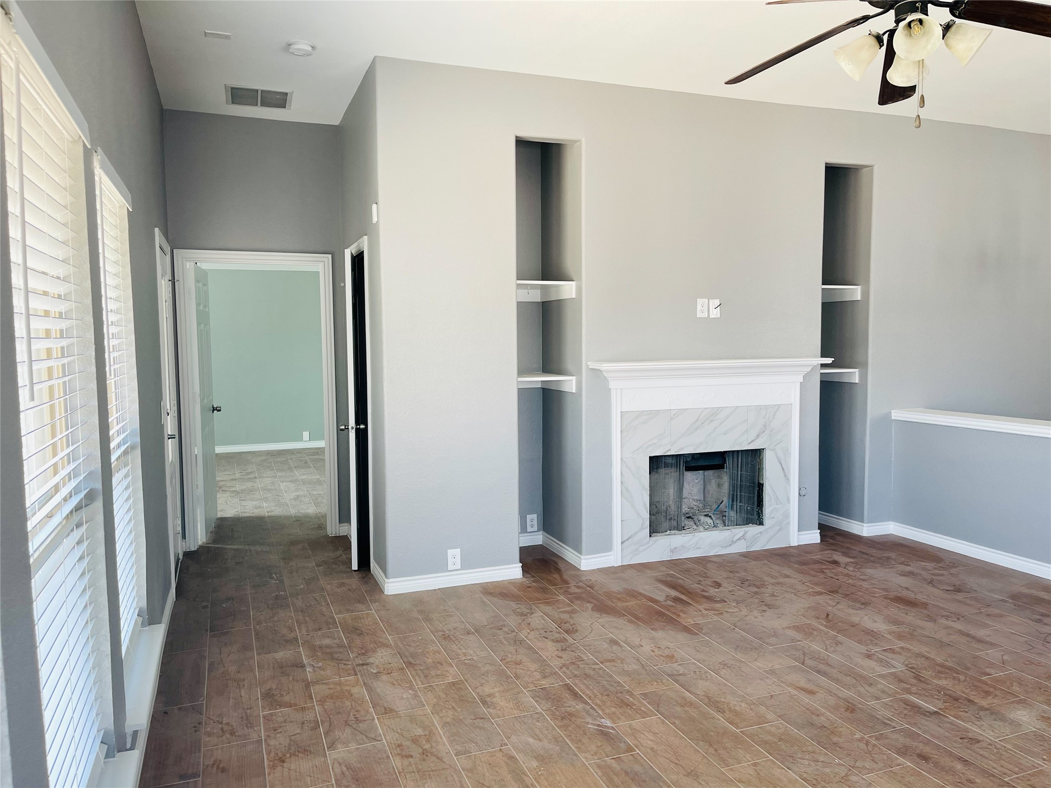 548 Kerry Street Crowley TX 76036
