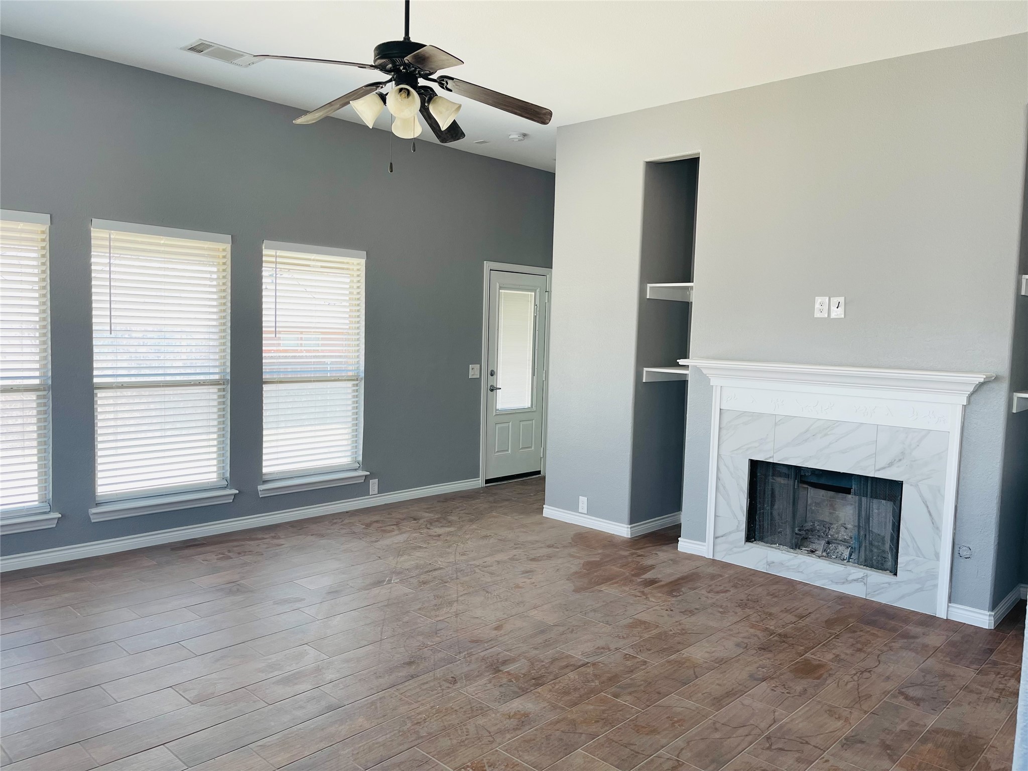 548 Kerry Street Crowley TX 76036