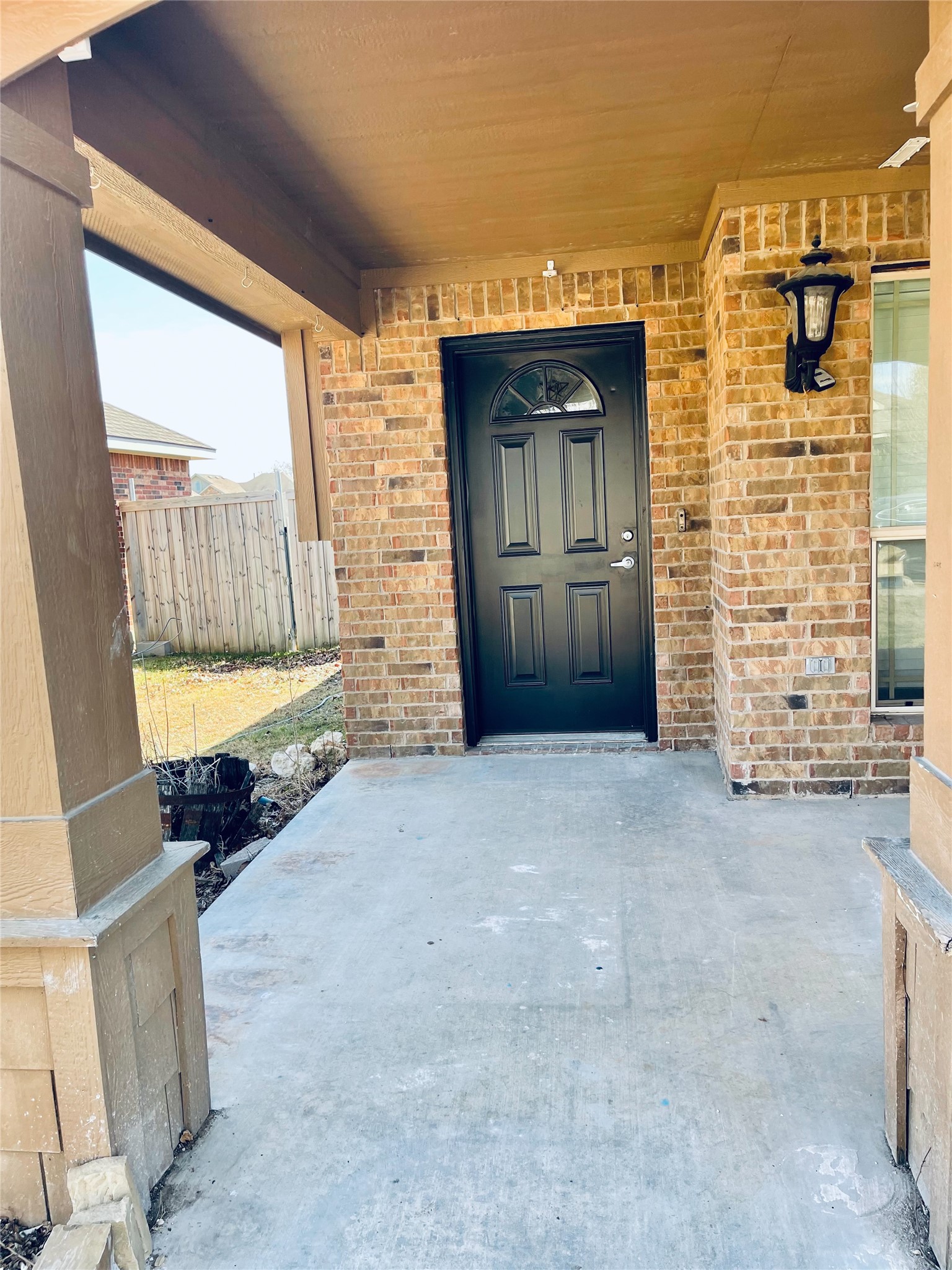 548 Kerry Street Crowley TX 76036