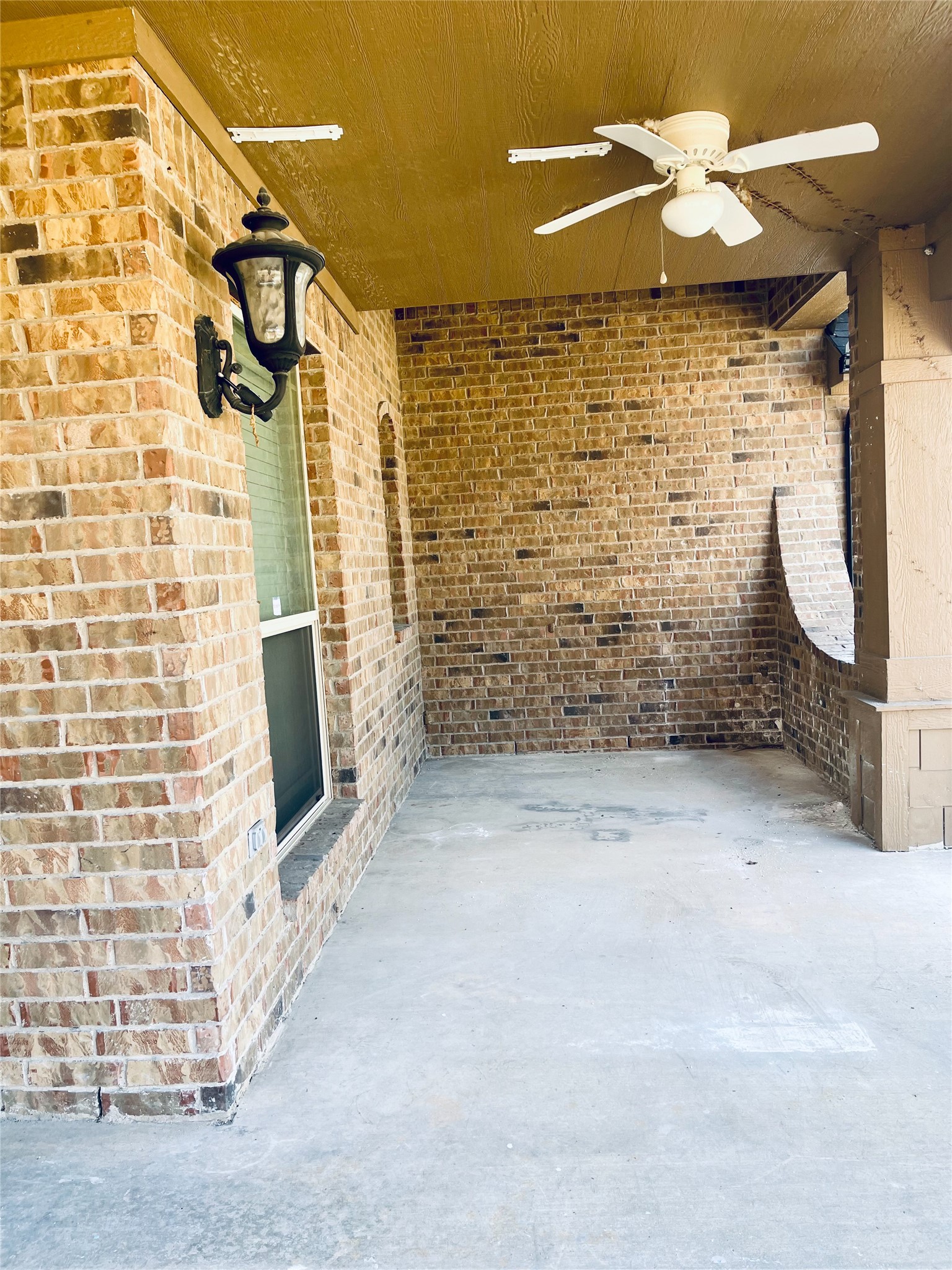 548 Kerry Street Crowley TX 76036