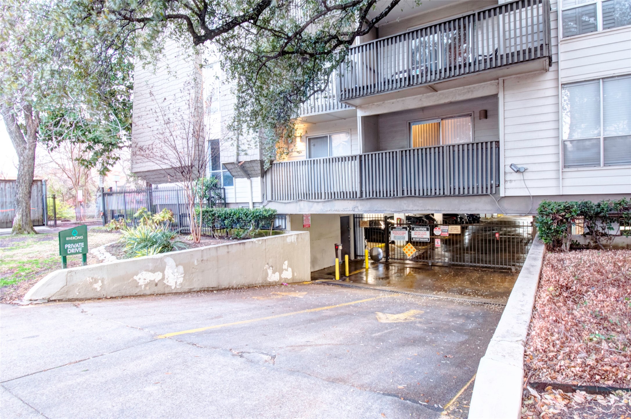 4837 Cedar Springs Road Dallas TX 75219