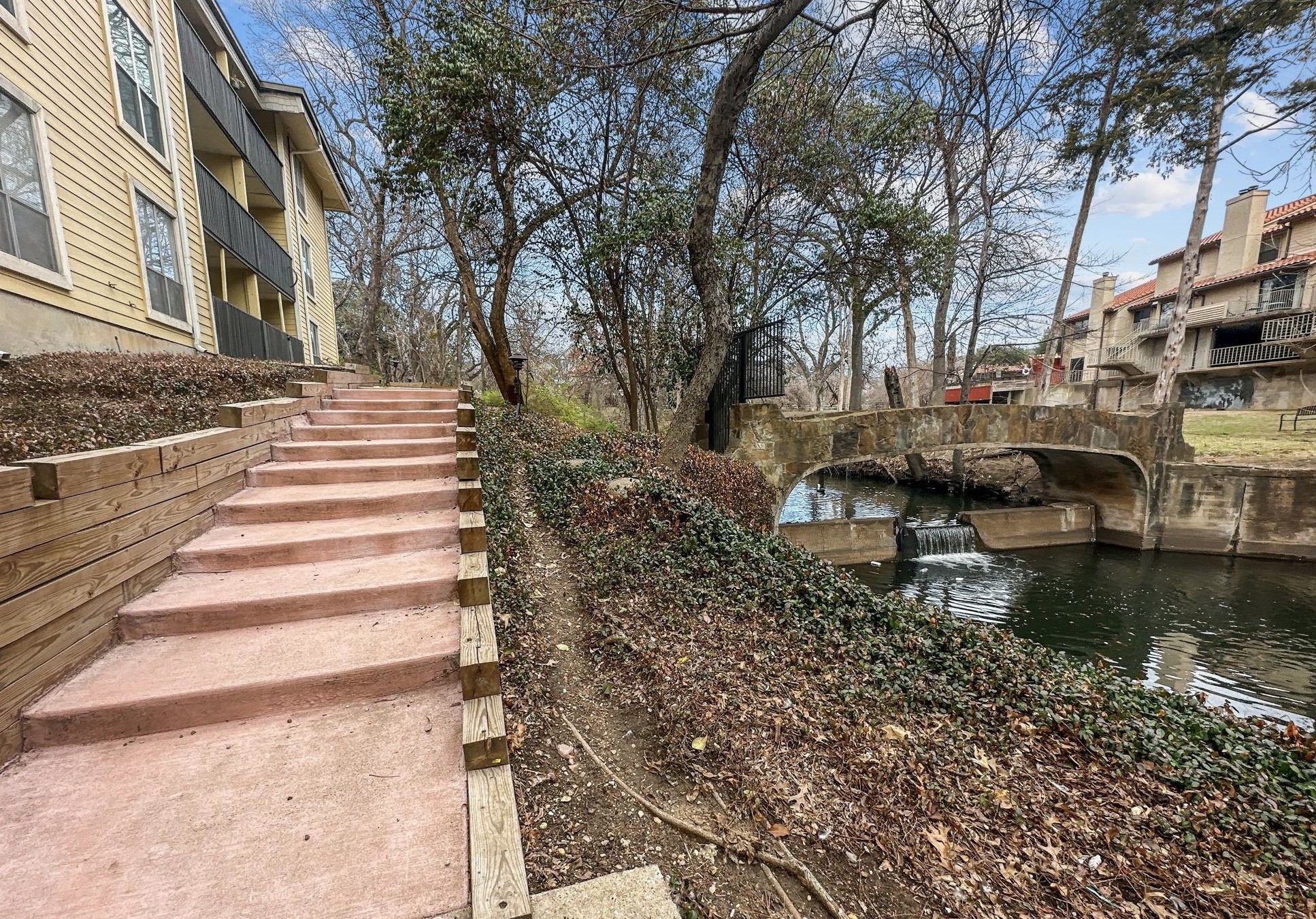 4837 Cedar Springs Road Dallas TX 75219
