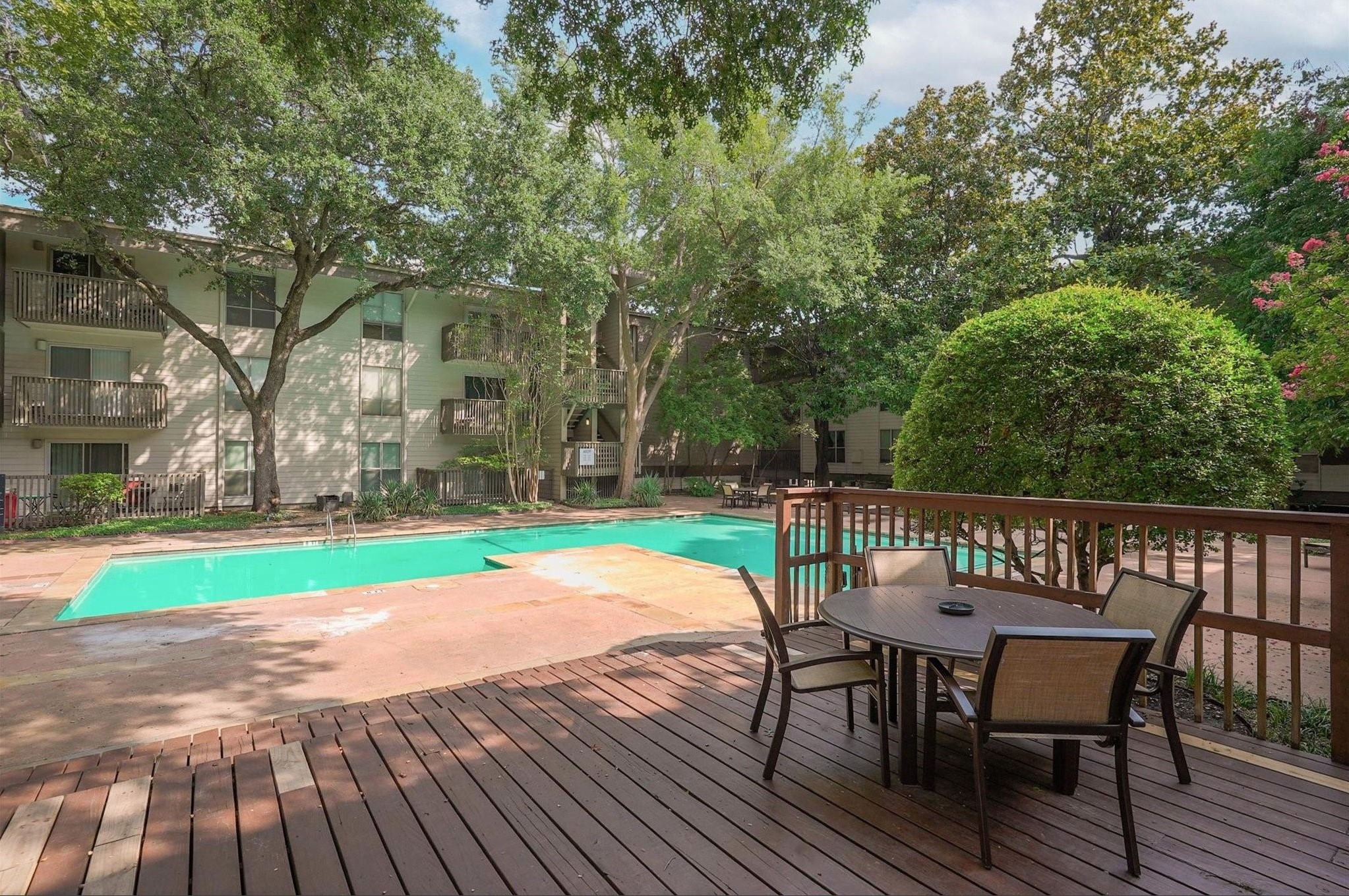 4837 Cedar Springs Road Dallas TX 75219