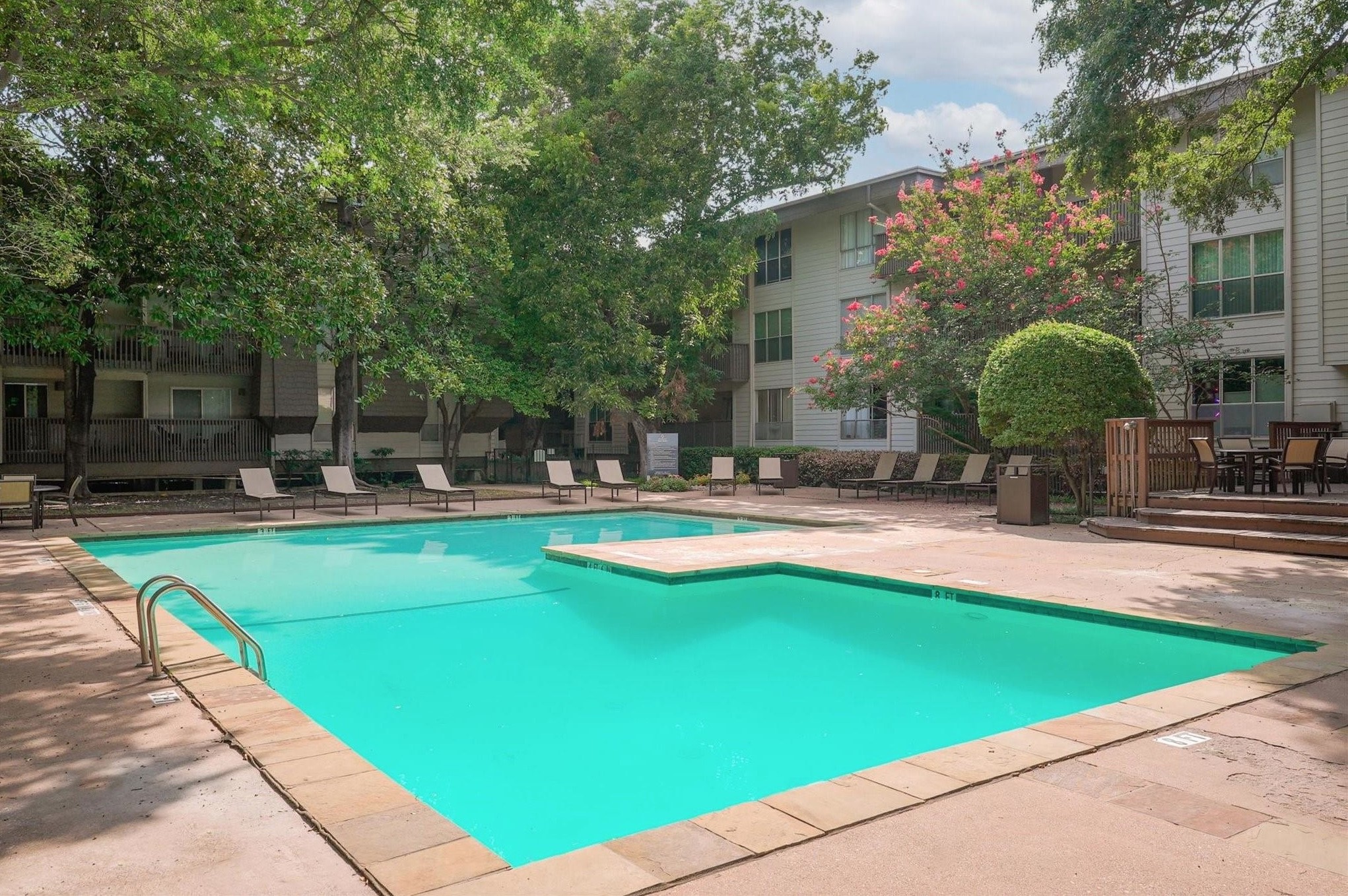 4837 Cedar Springs Road Dallas TX 75219