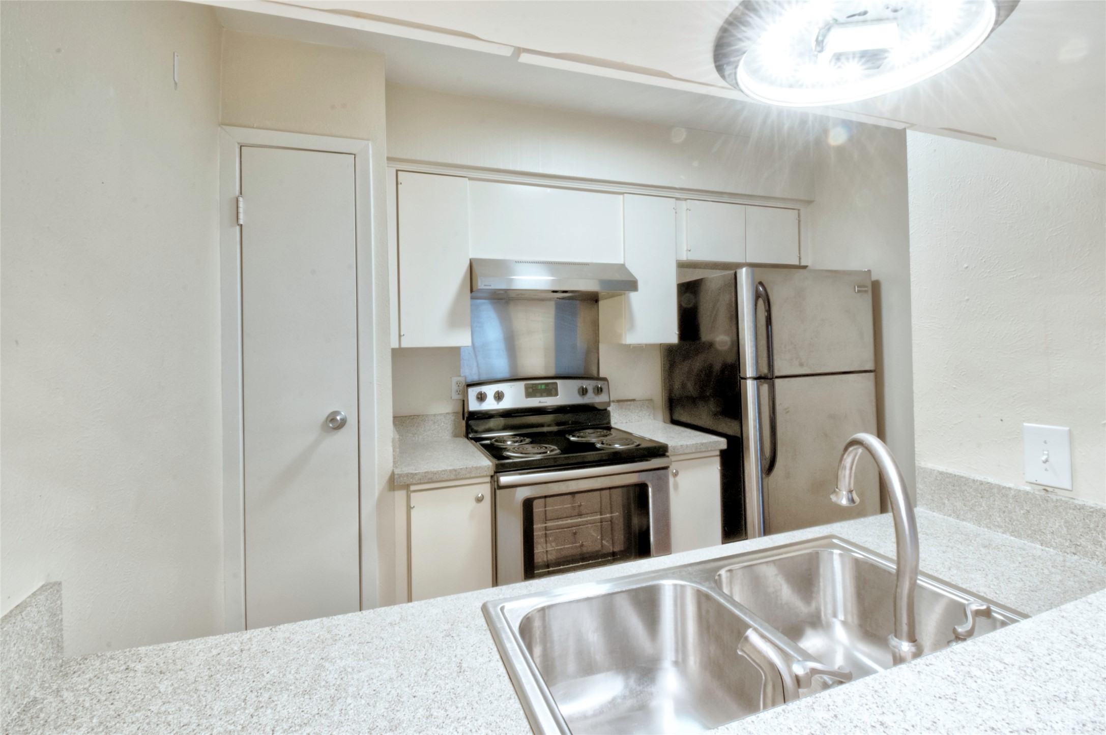 4837 Cedar Springs Road Dallas TX 75219