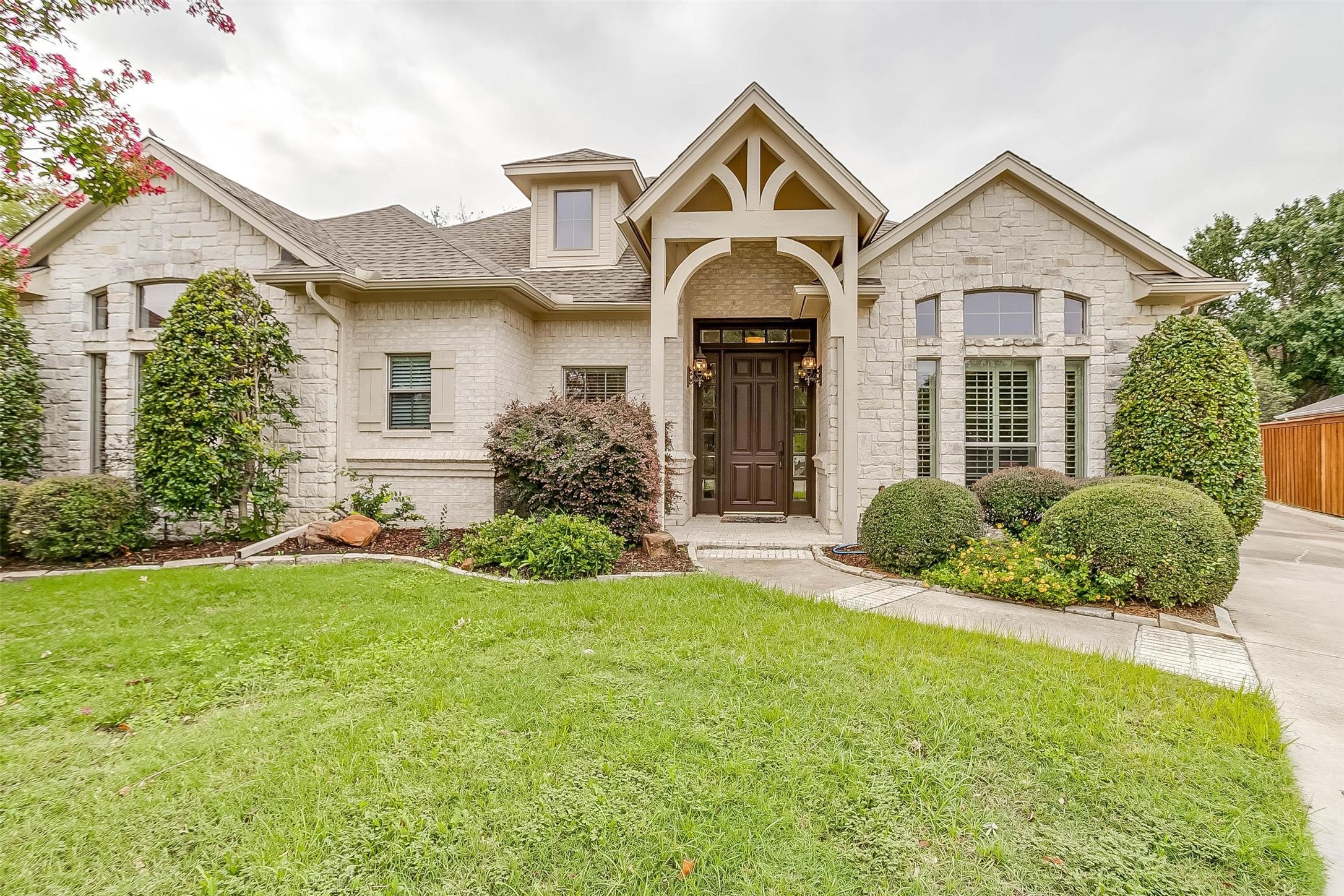 3312 Rivermoor Court Fort Worth TX 76116