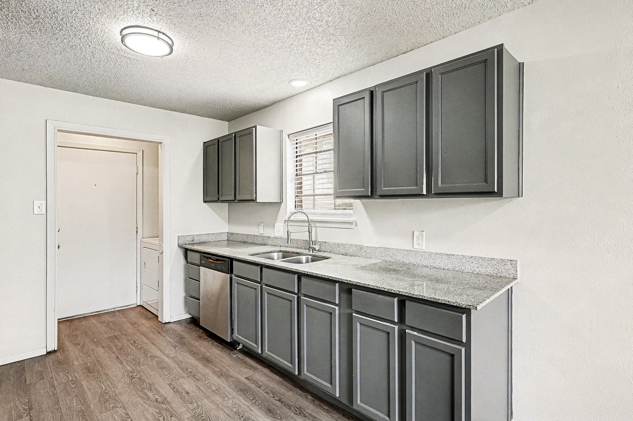 2705 Warren Lane Fort Worth TX 76112