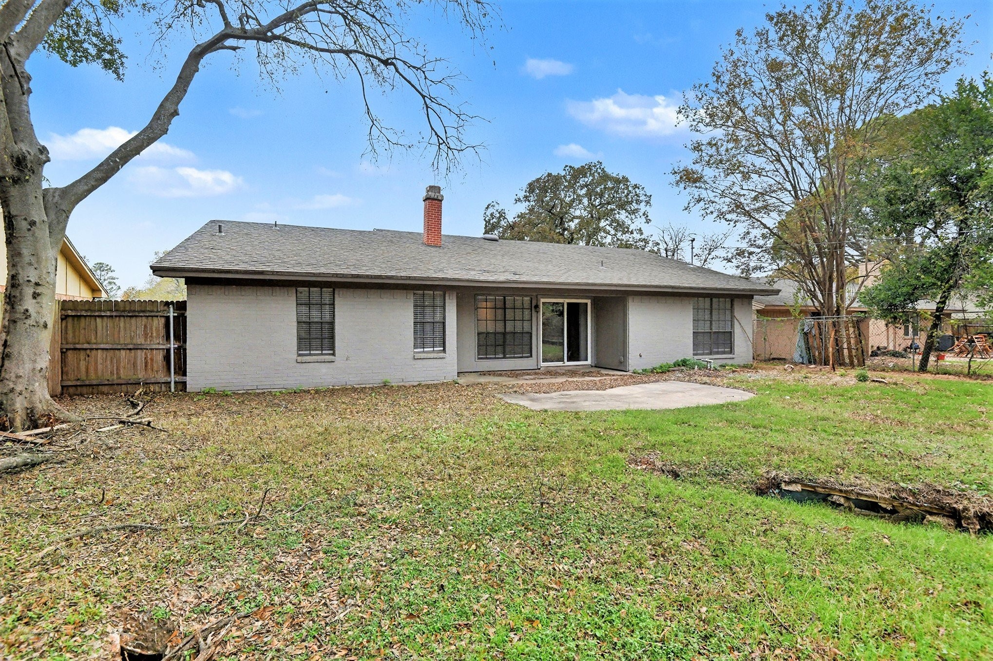 2705 Warren Lane Fort Worth TX 76112