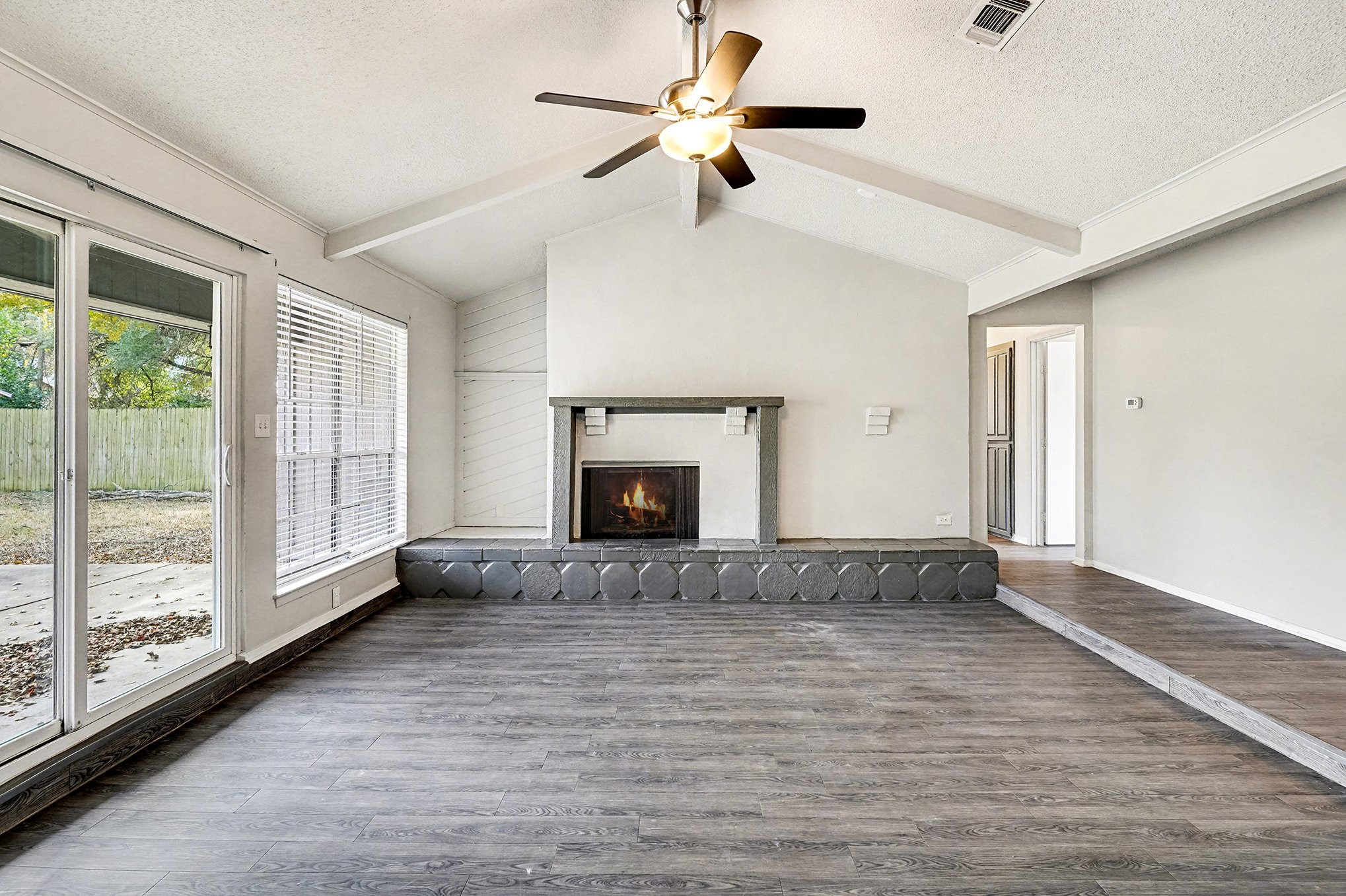 2705 Warren Lane Fort Worth TX 76112