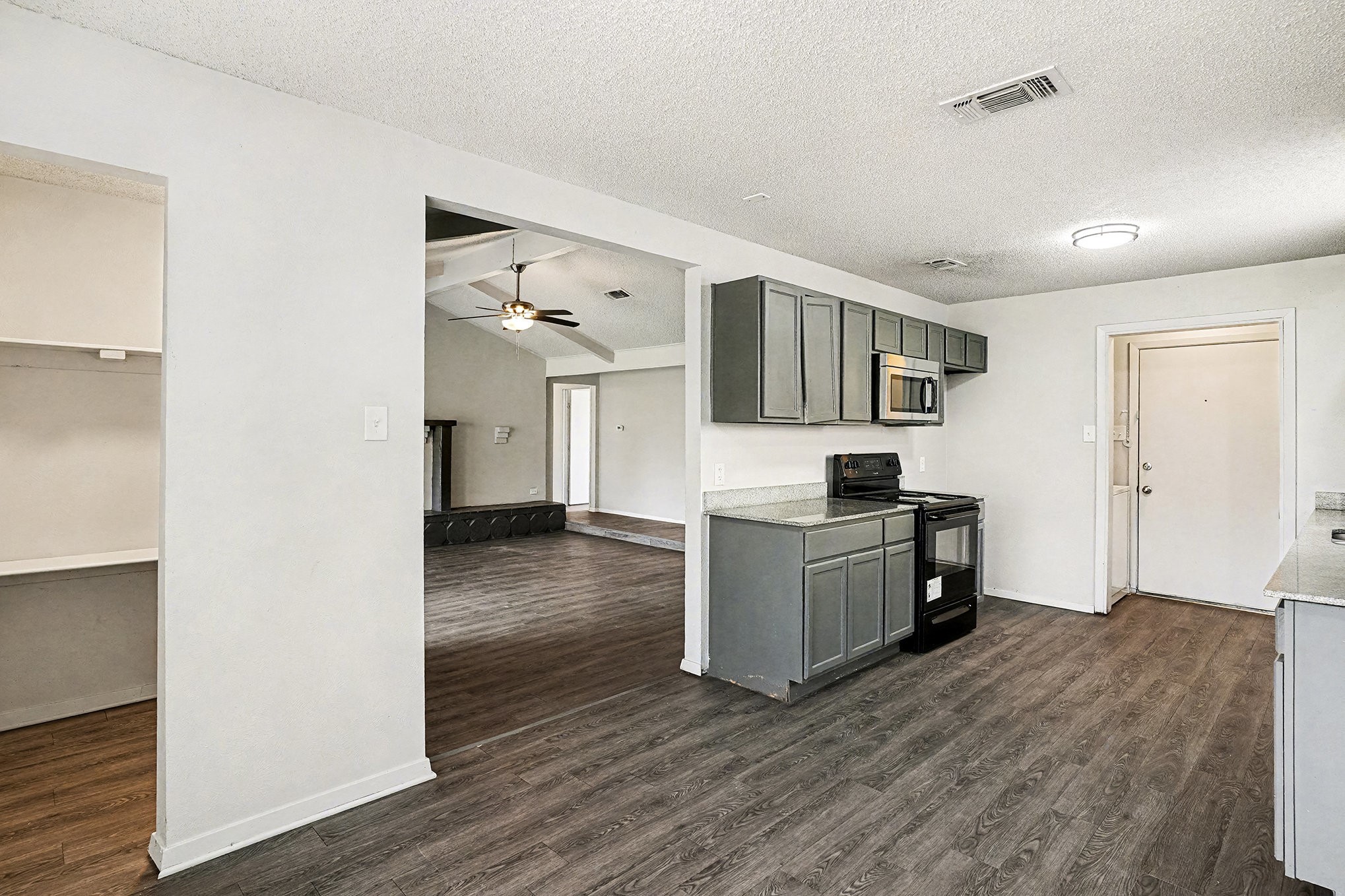 2705 Warren Lane Fort Worth TX 76112