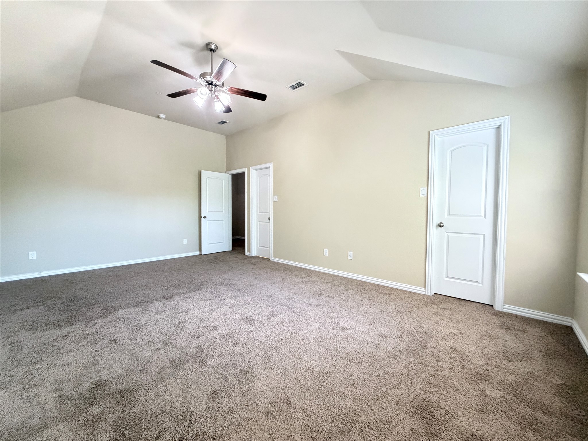 304 Basil Street Garland TX 75040