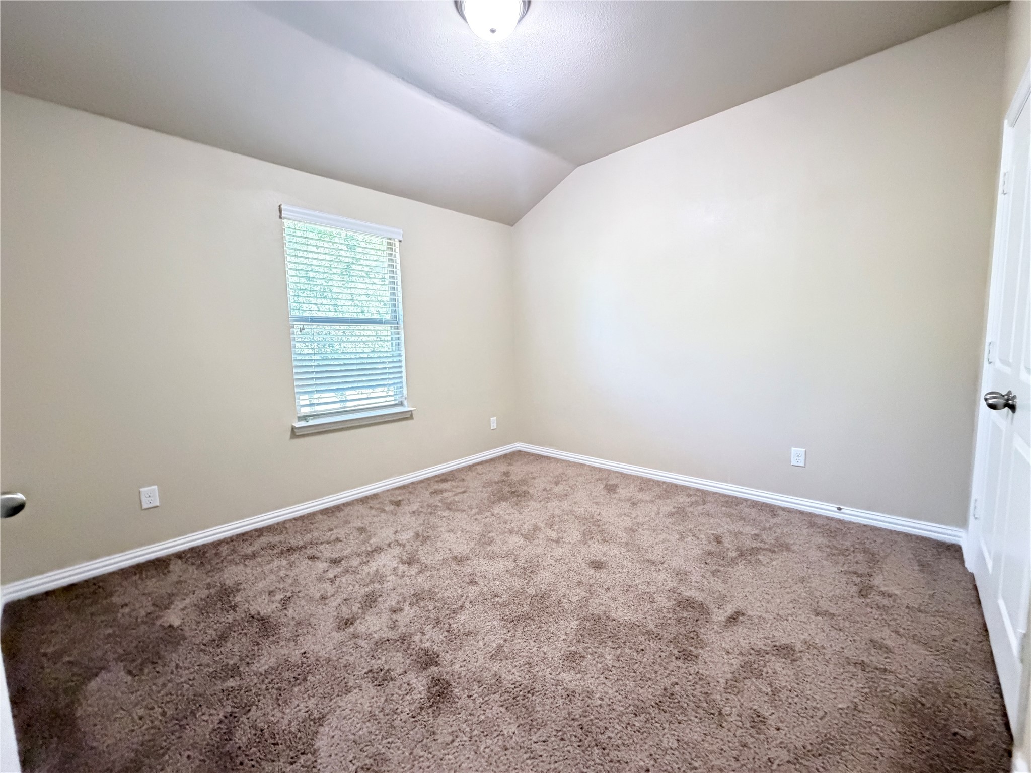 304 Basil Street Garland TX 75040