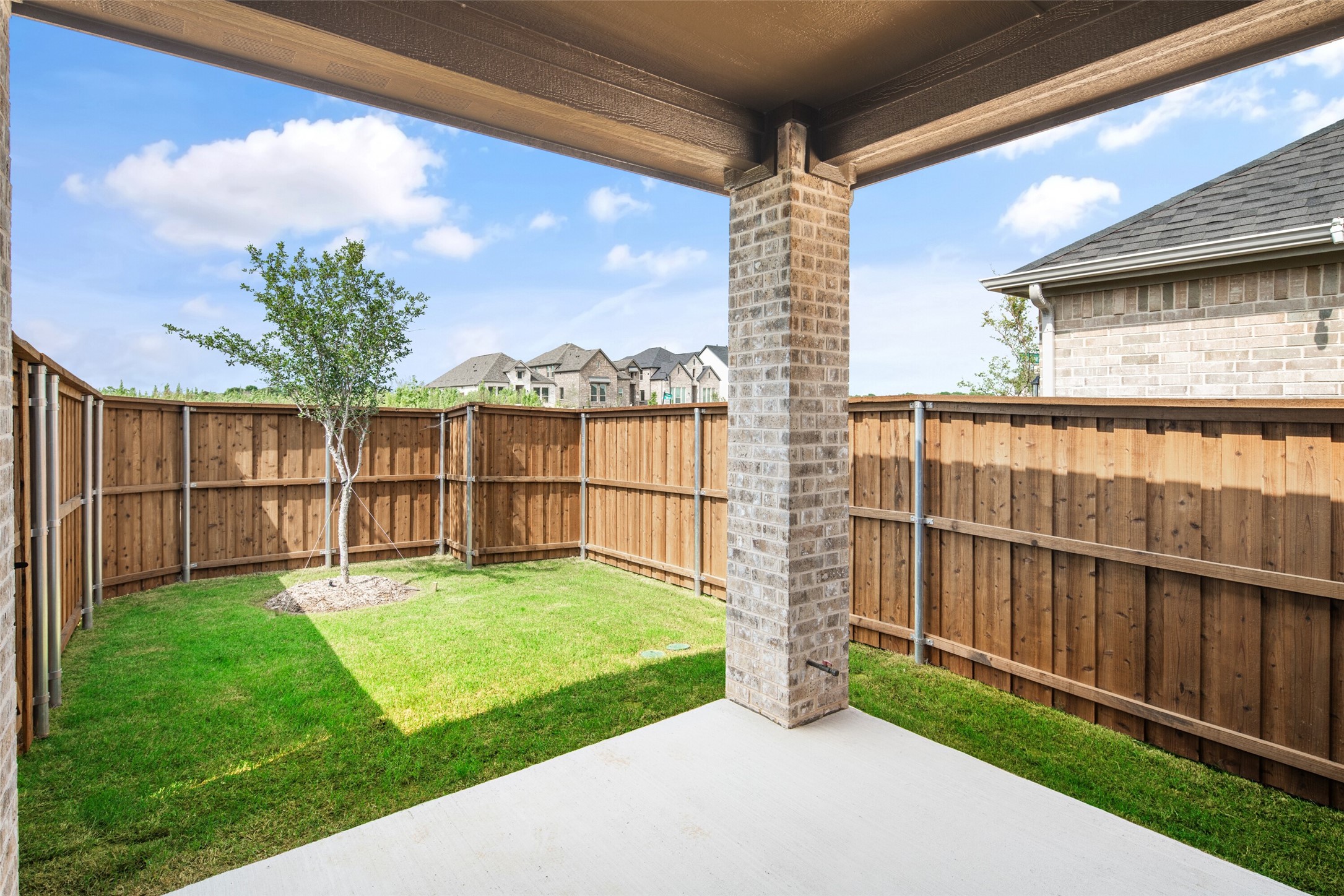 1733 Sugar Maple Mews Celina TX 75009