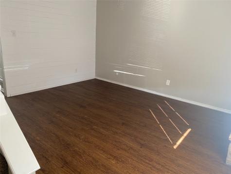 1608 Sun Valley Drive Cleburne TX 76033