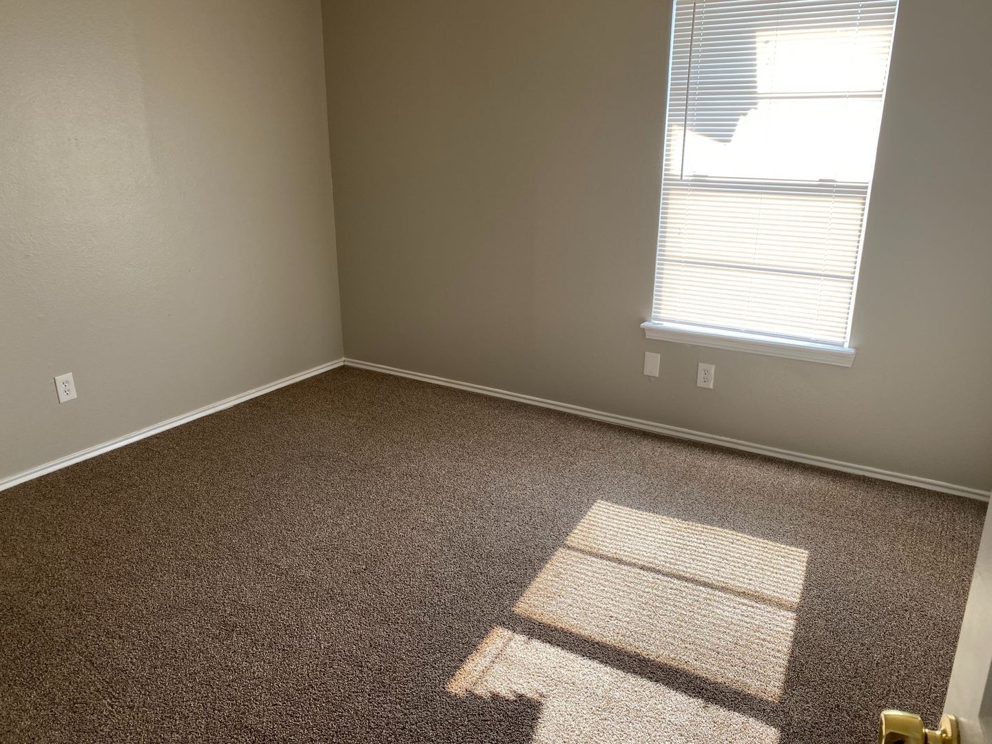 1608 Sun Valley Drive Cleburne TX 76033