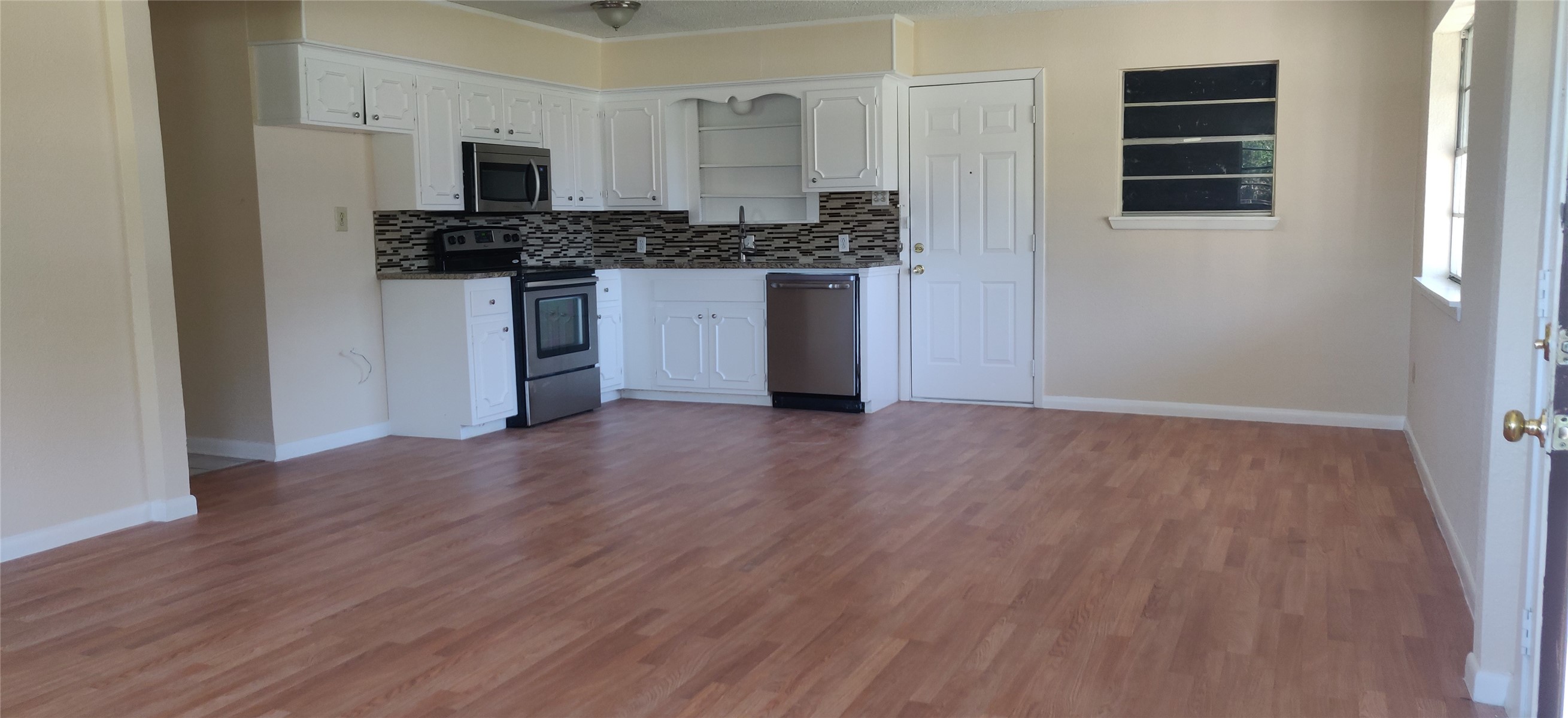 101 S Quinlan Street Howe TX 75459