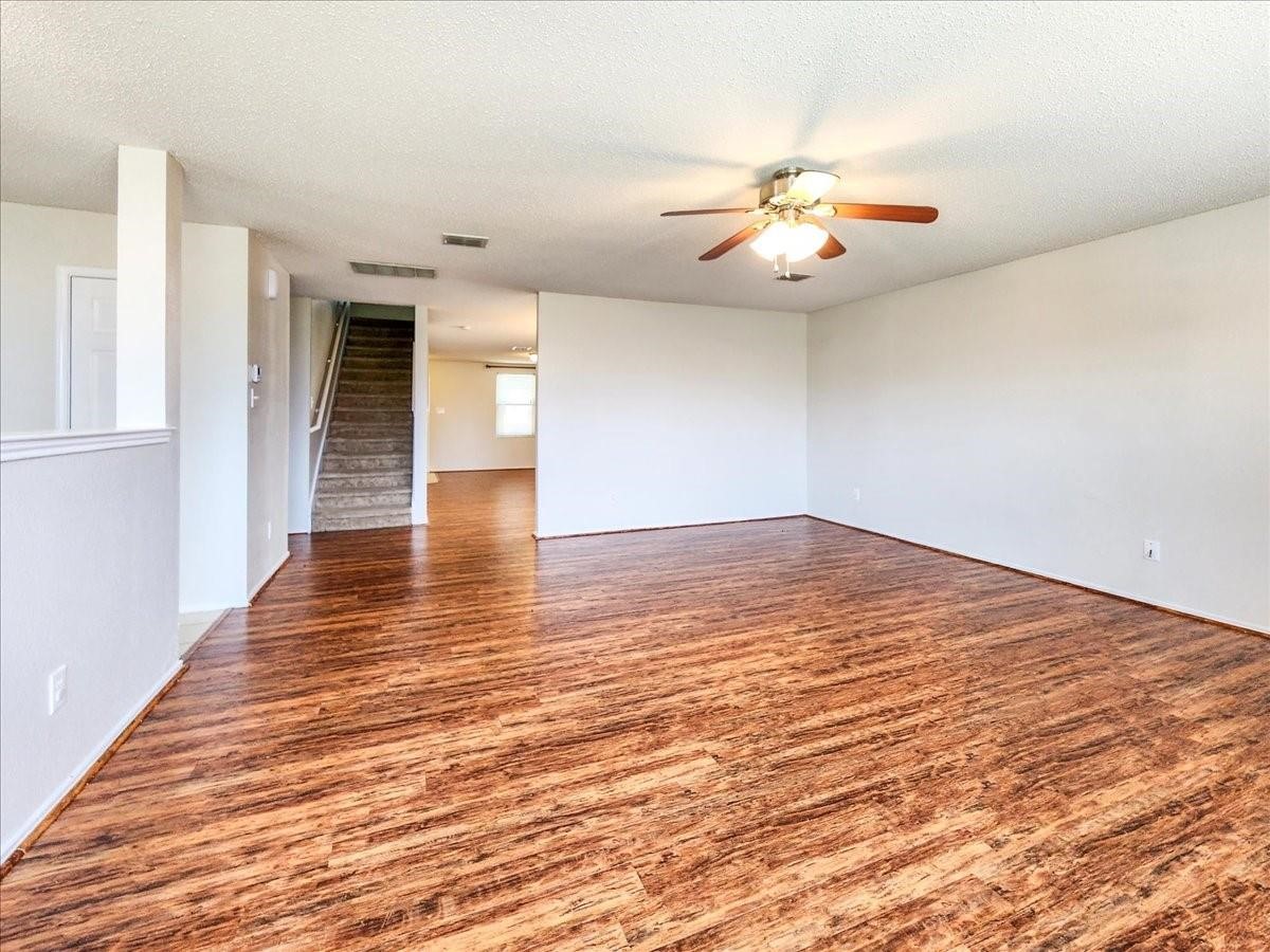 601 Jagera Way Arlington TX 76002