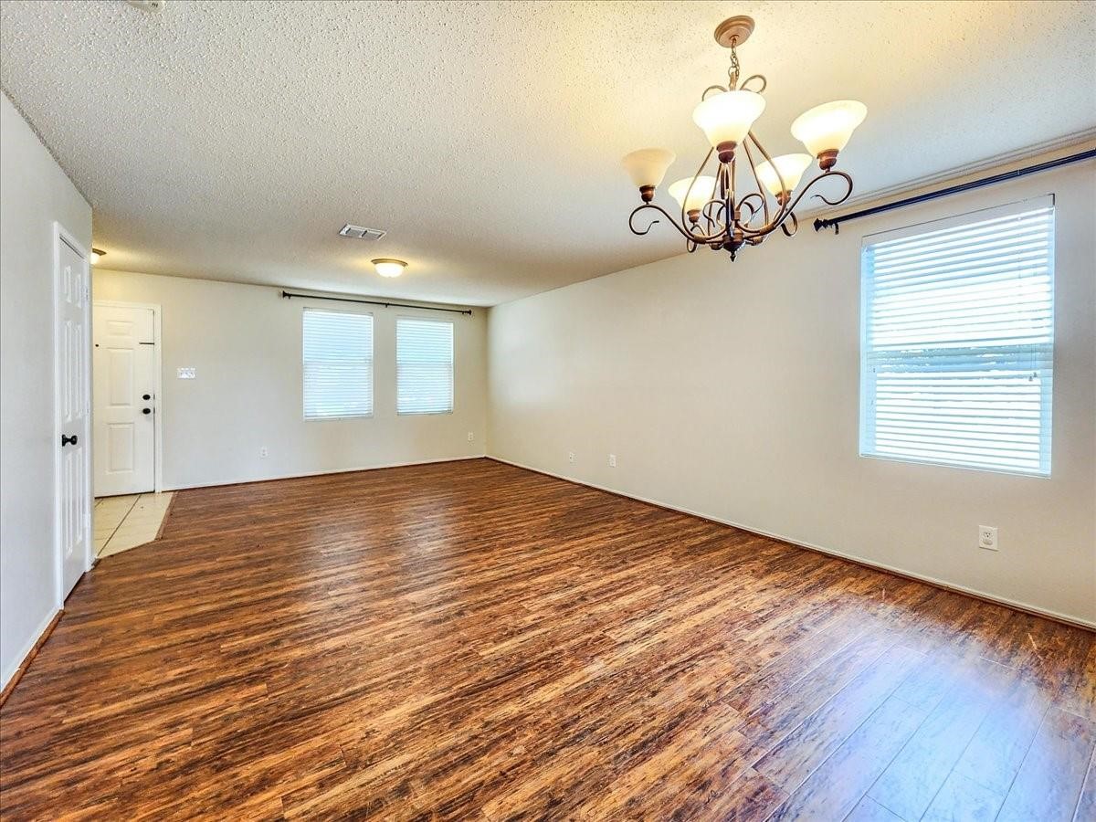 601 Jagera Way Arlington TX 76002