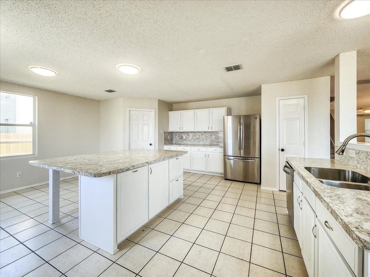 601 Jagera Way Arlington TX 76002