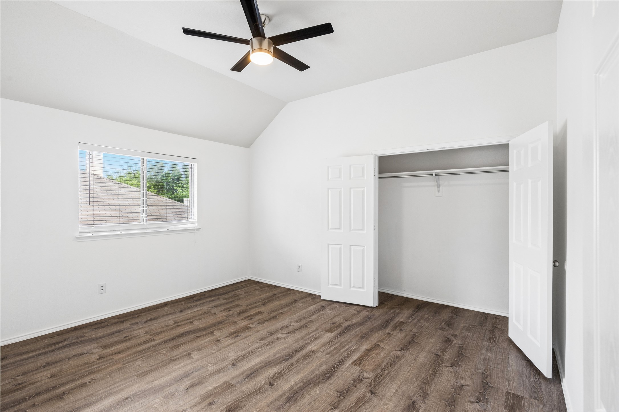 9009 Water Oak Drive Arlington TX 76002