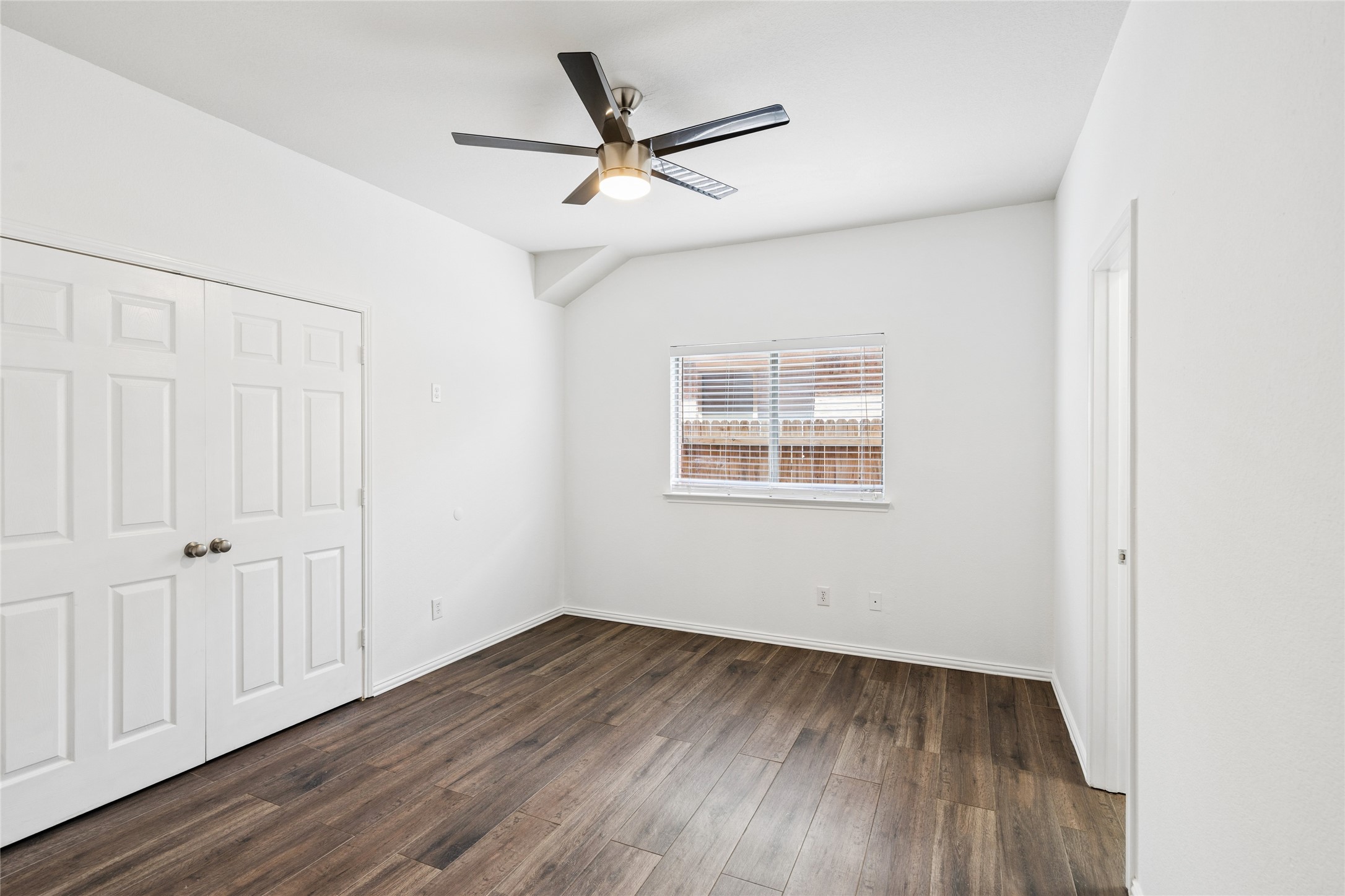 9009 Water Oak Drive Arlington TX 76002