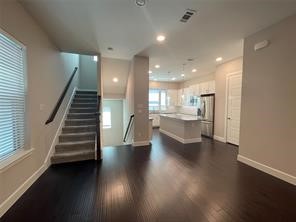 5823 Orion Place Dallas TX 75235